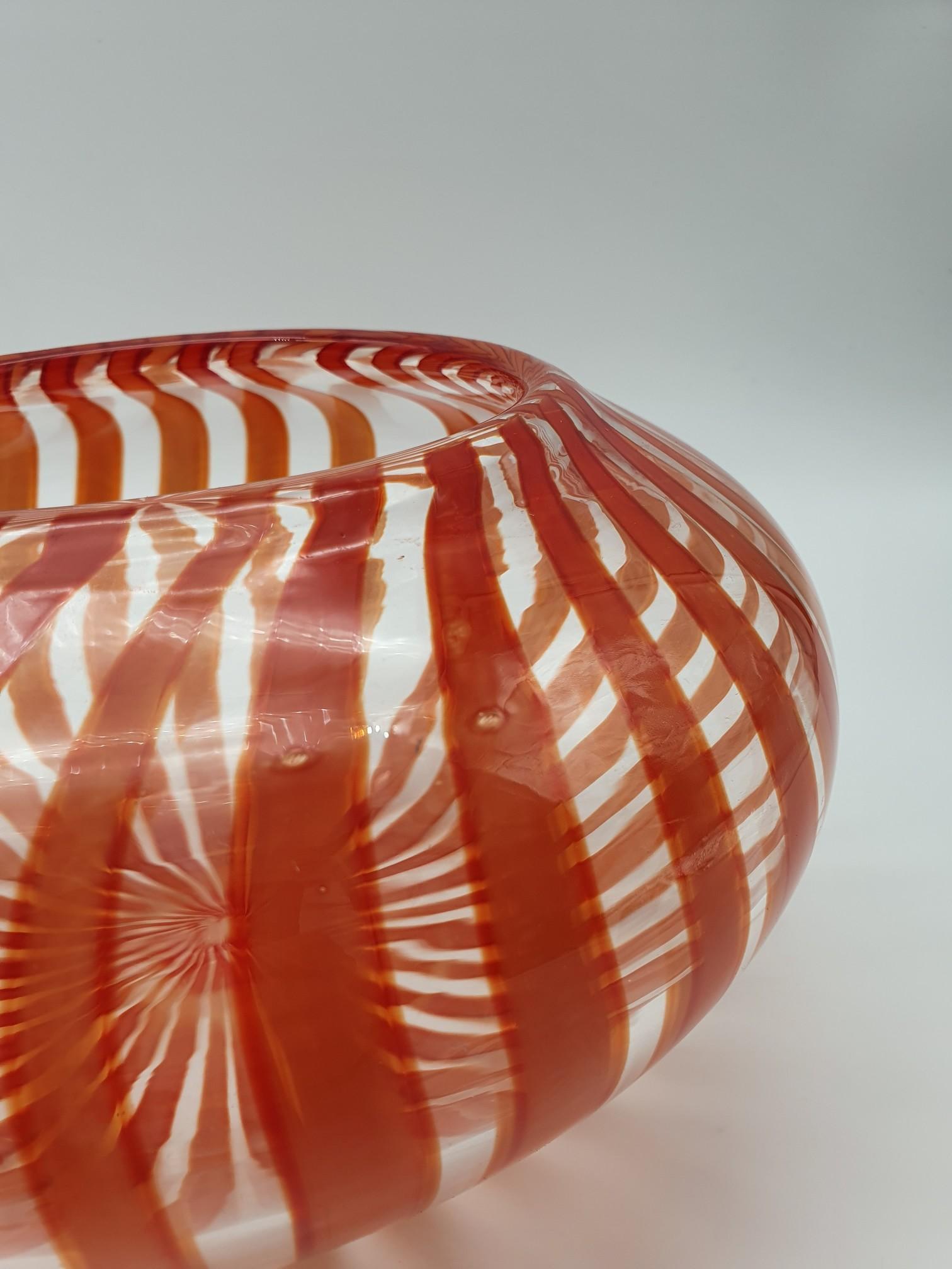 Late 20th Century Modern Murano Glass Bowl with Red Canes by Gino Cenedese, 1998 For Sale