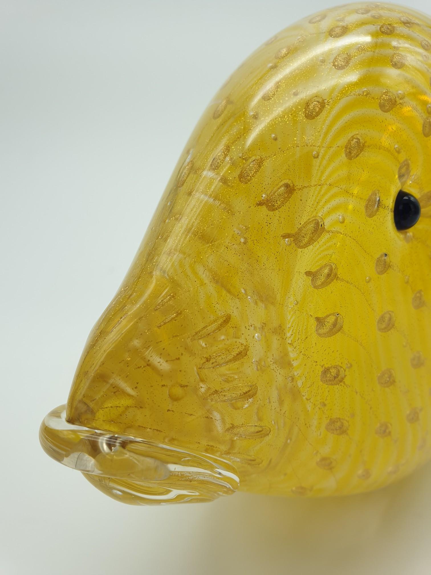 Modern Murano Glass Fish in Yellow & Gold Color with Bubbles by Cenedese, 1990s For Sale 6