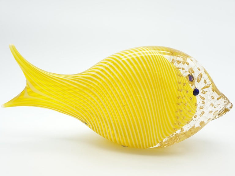 Modern Murano Glass Fish in Yellow and Gold Color with Bubbles by