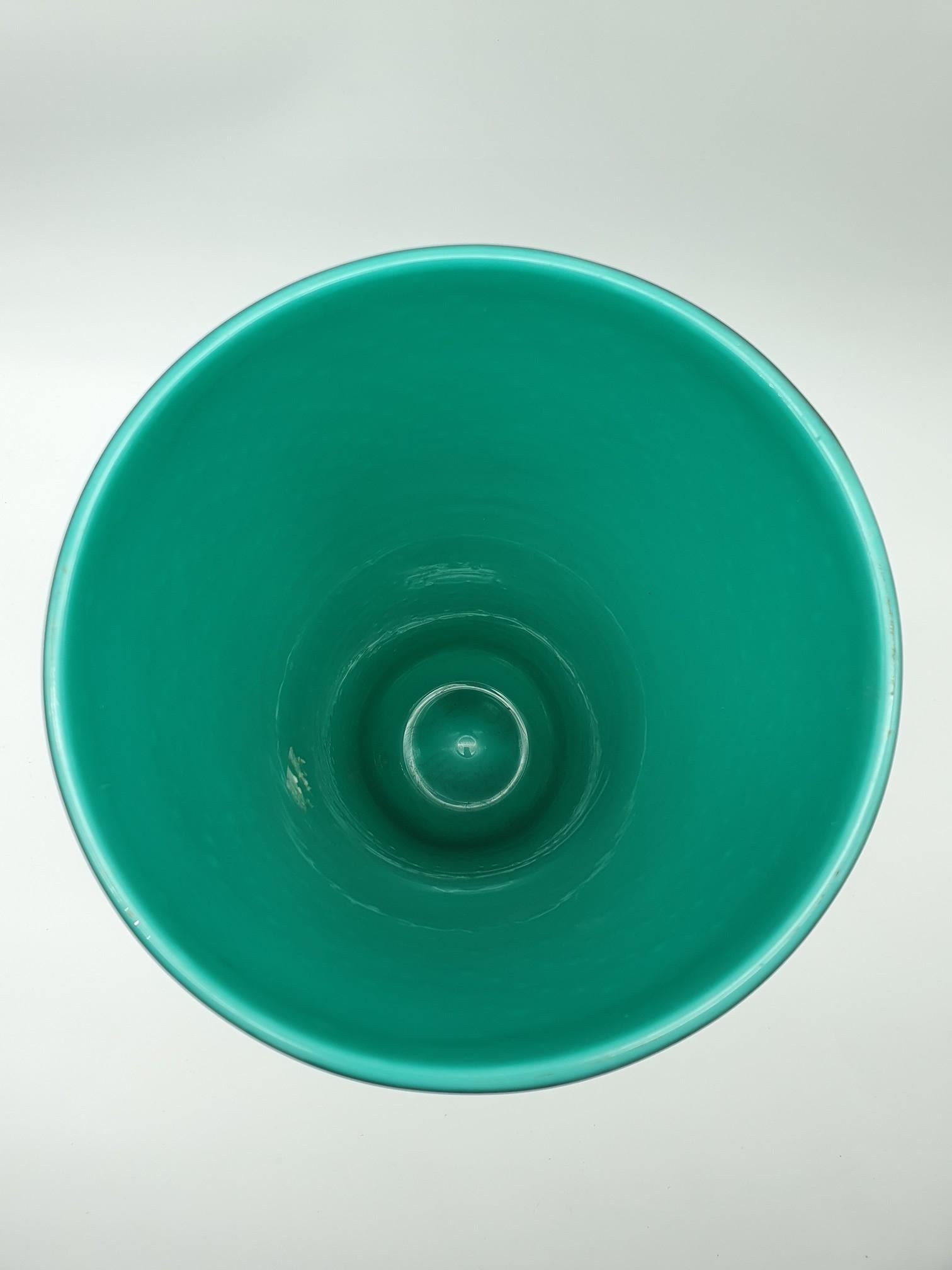Late 20th Century Modern Murano Glass Vase Centerpiece in Dark Green Color by Cenedese, Early 1990 For Sale