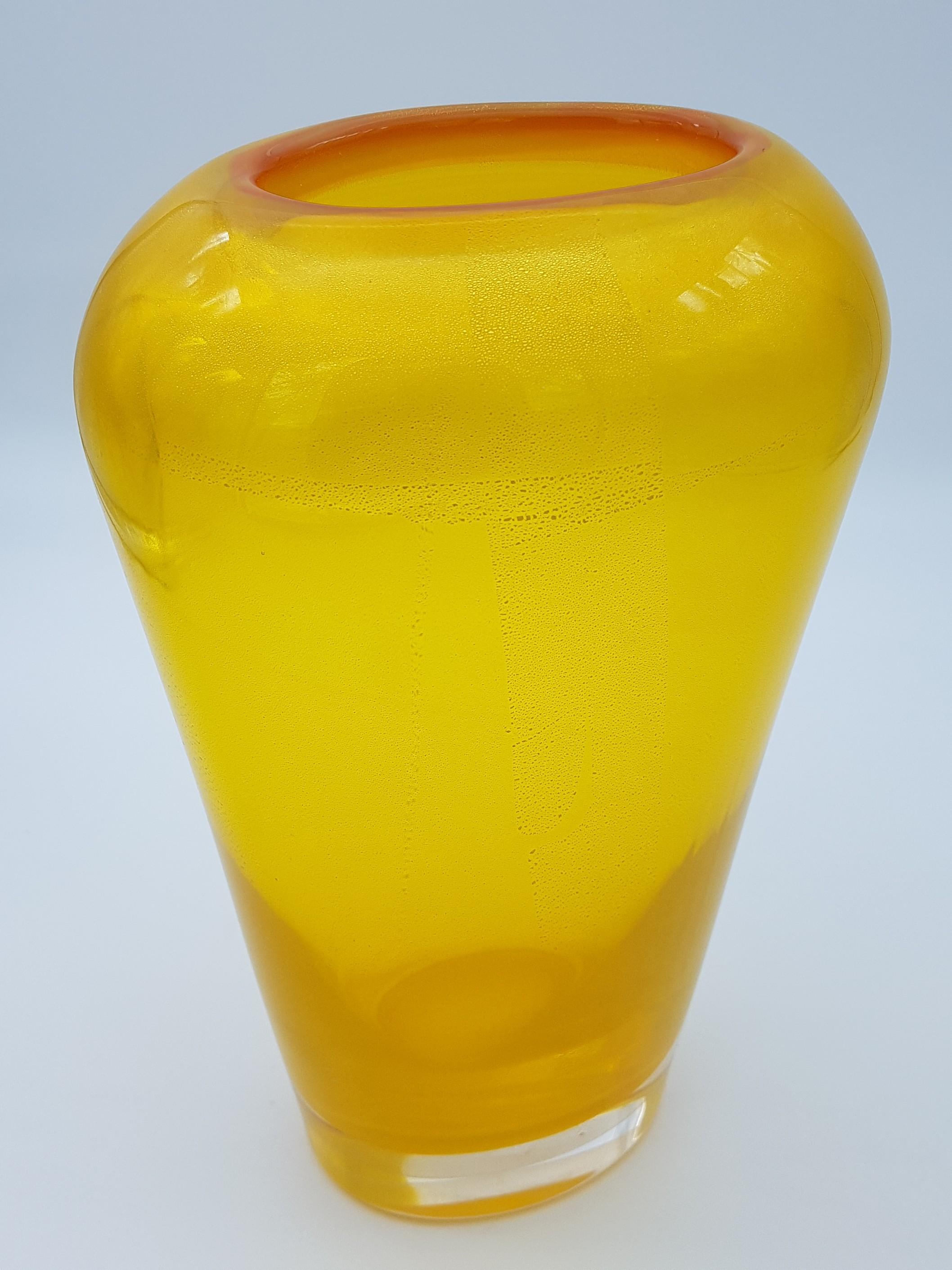 Modern Murano Glass Vase Gold Yellow Color by Cenedese, Late 1990s For Sale 7