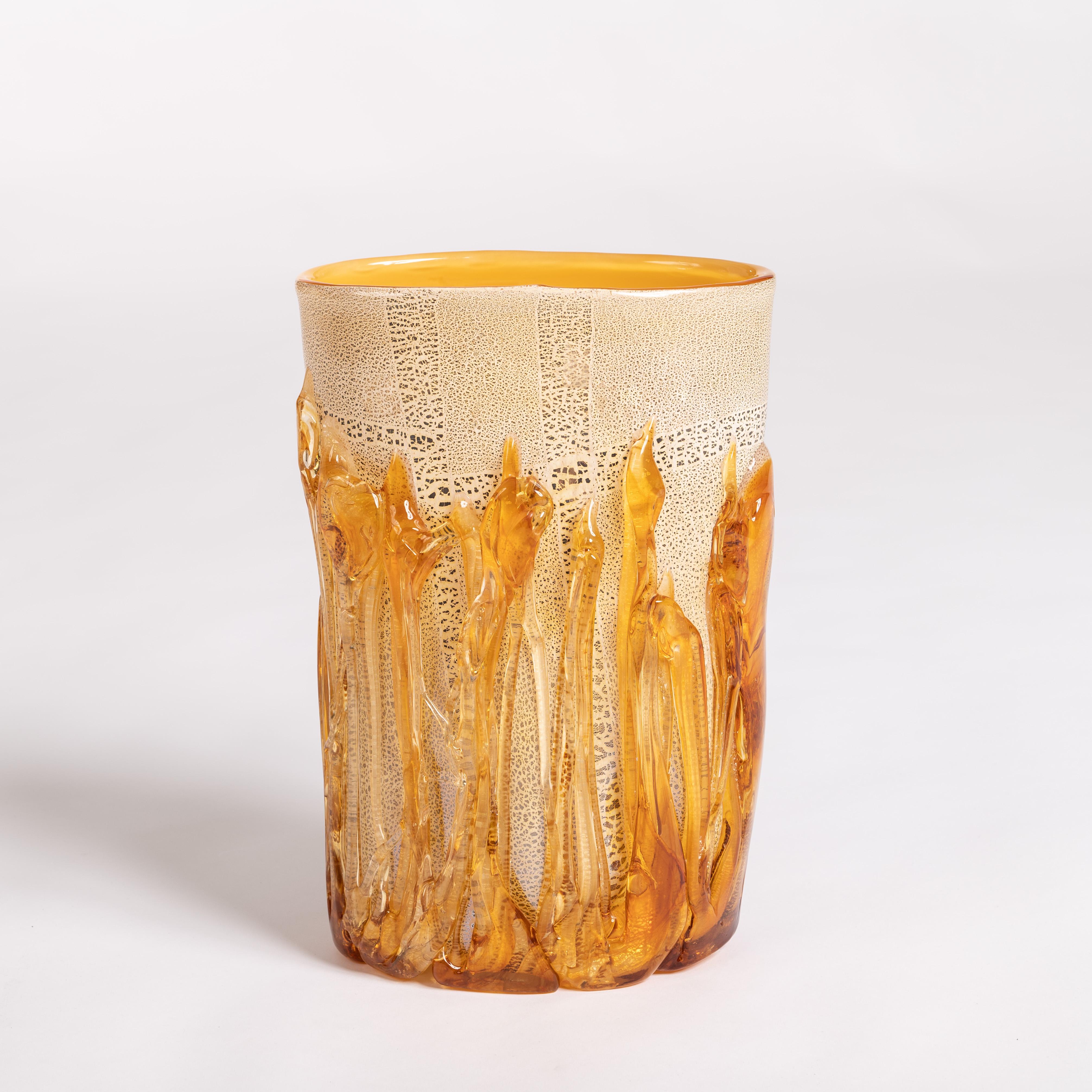 Modern Murano Glass Vase in Gold-Amber Color signed by Hand, Italy 2015 For Sale 3