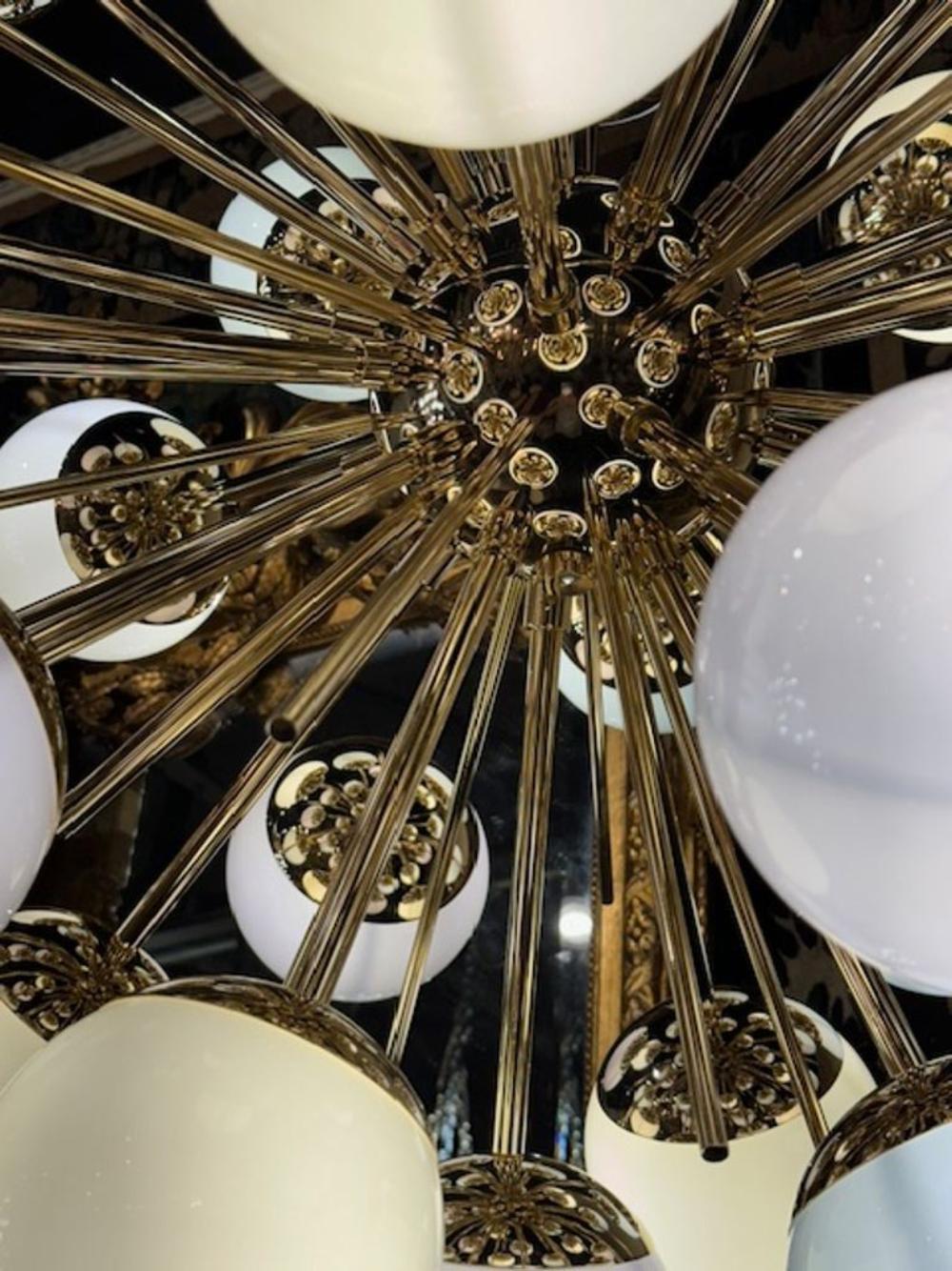 Modern Murano Sputnik Chandelier For Sale 1