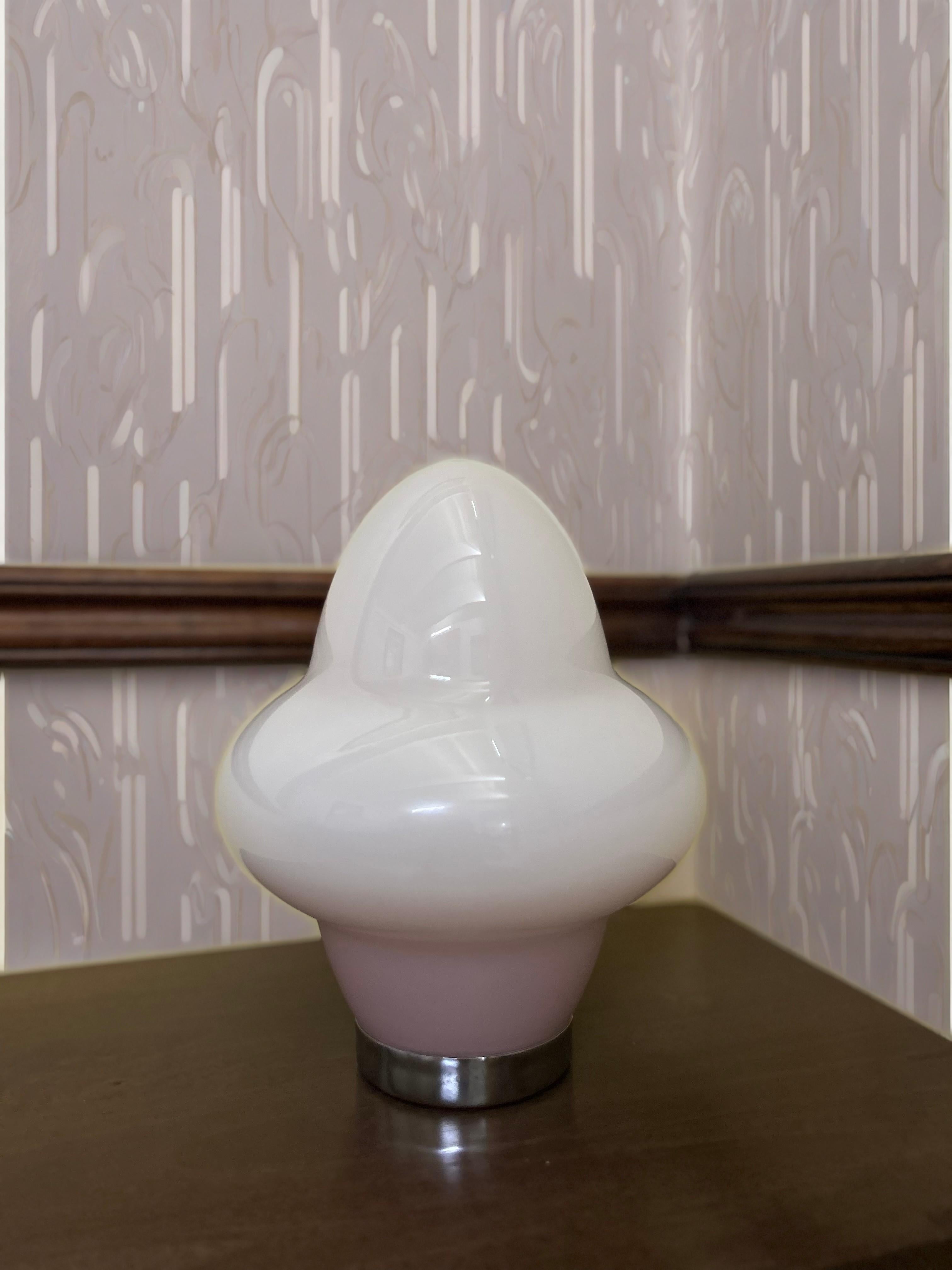 Moderne Murano-Tischleuchte von Ettore Sottsass für Venini, signiert ca. 1994 im Angebot 5