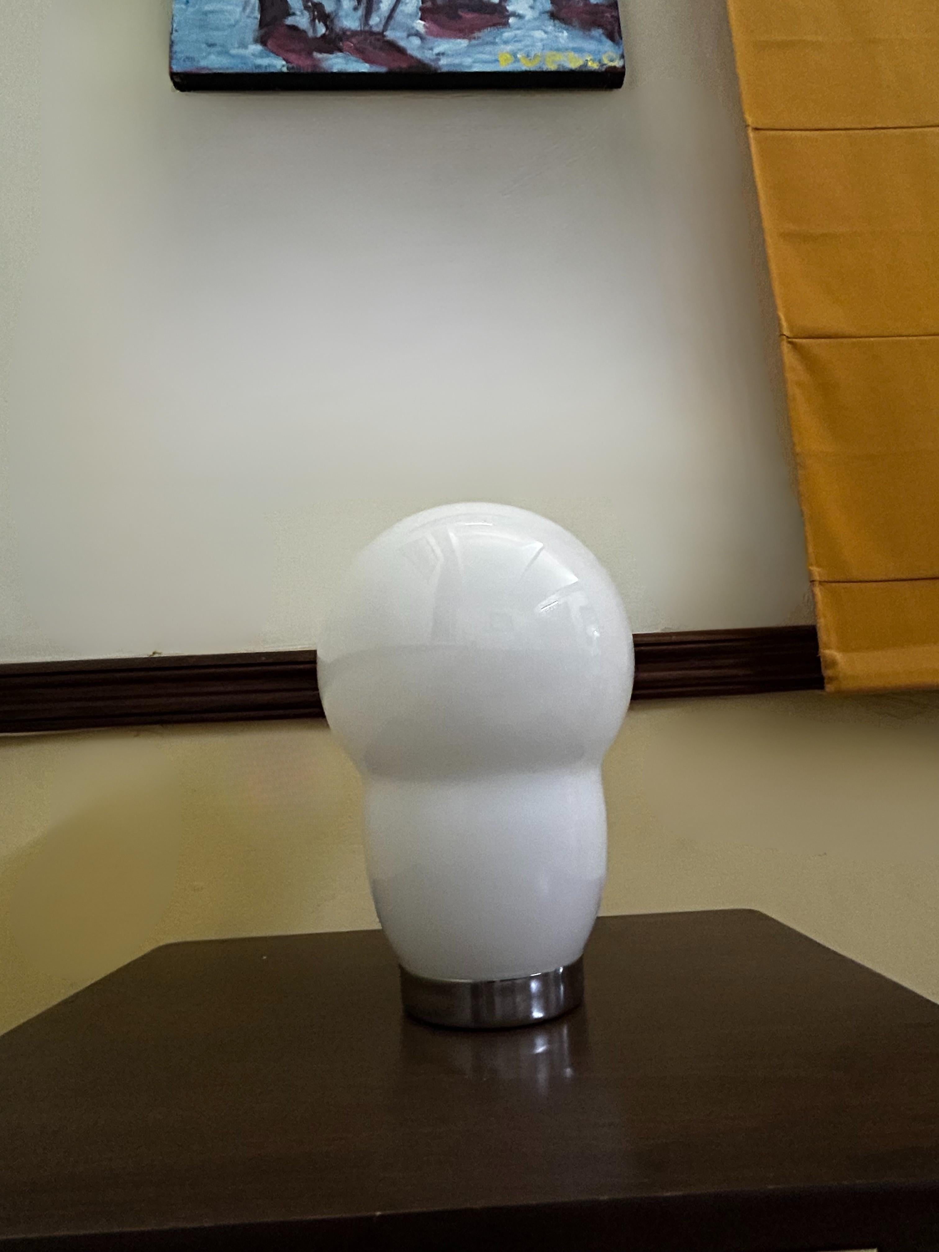 Modern Murano Table Lamp by Ettore Sottsass for Venini, Signed ca. 1994 In Excellent Condition For Sale In Merida, Yucatan
