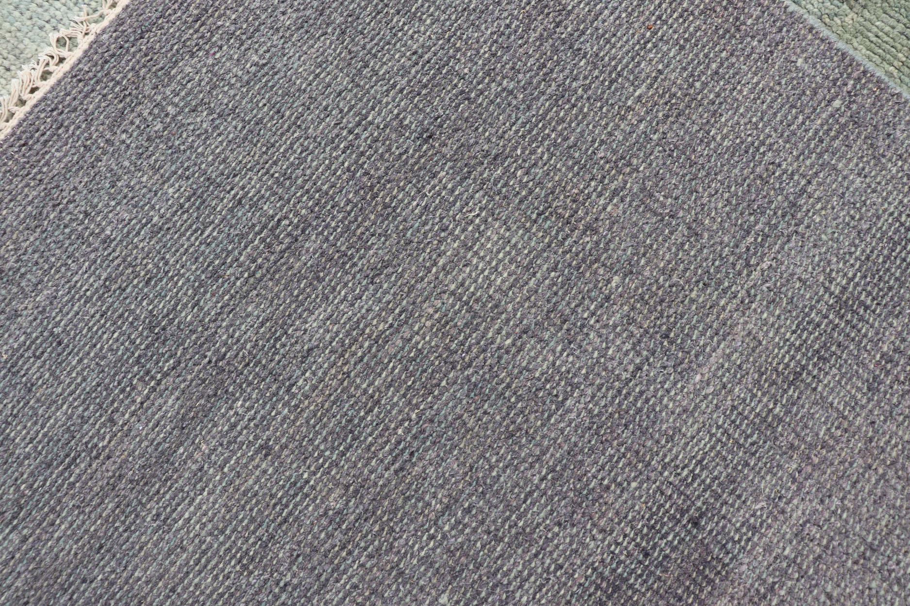 Moderno Oushak smorzato con design sub-geometrico nei toni del verde e della terra 6'0 x 9'3 in vendita 6