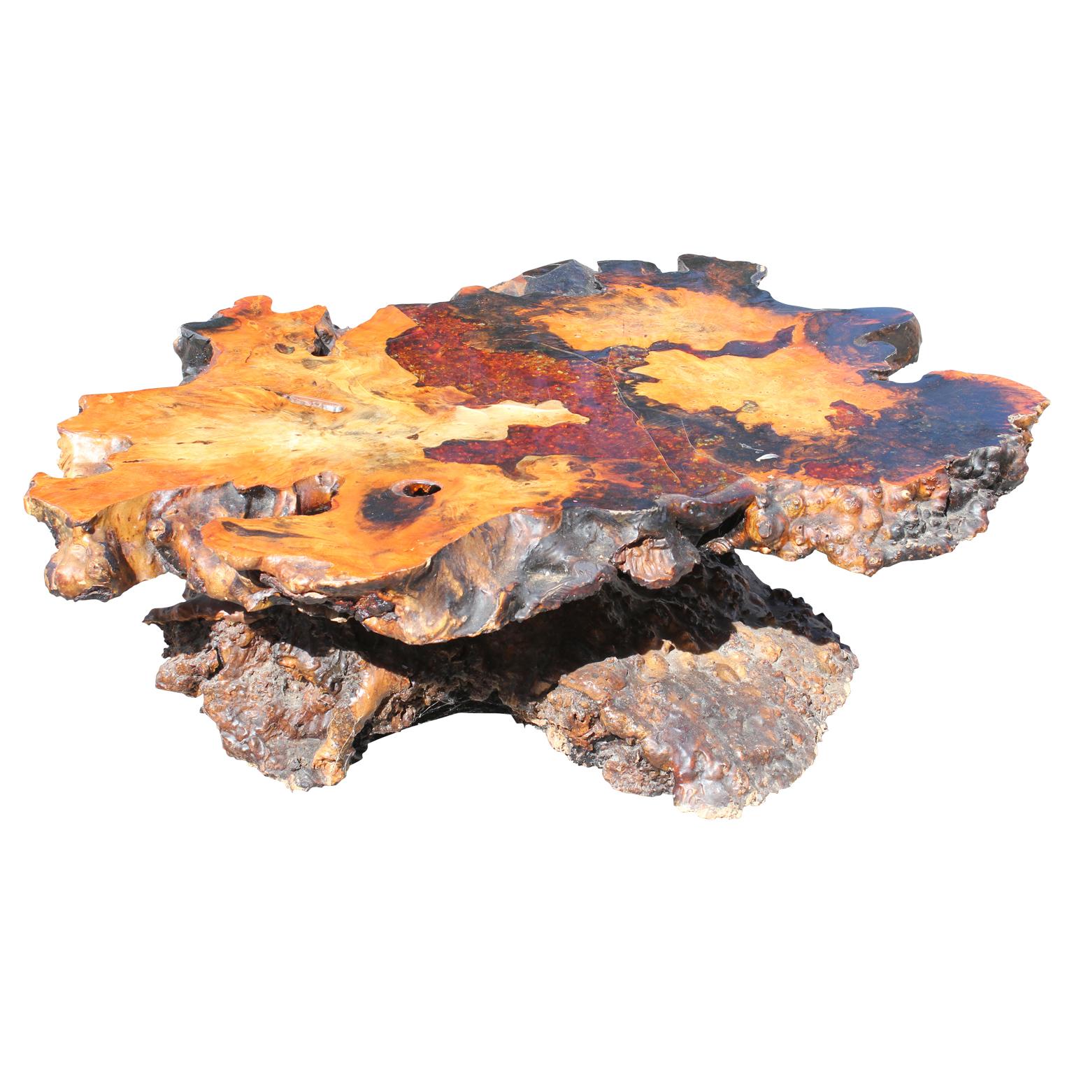 Modern Nakashima Style Burl Root Coffee Table with Inlayed Amber Glass Detailing In Good Condition In Houston, TX
