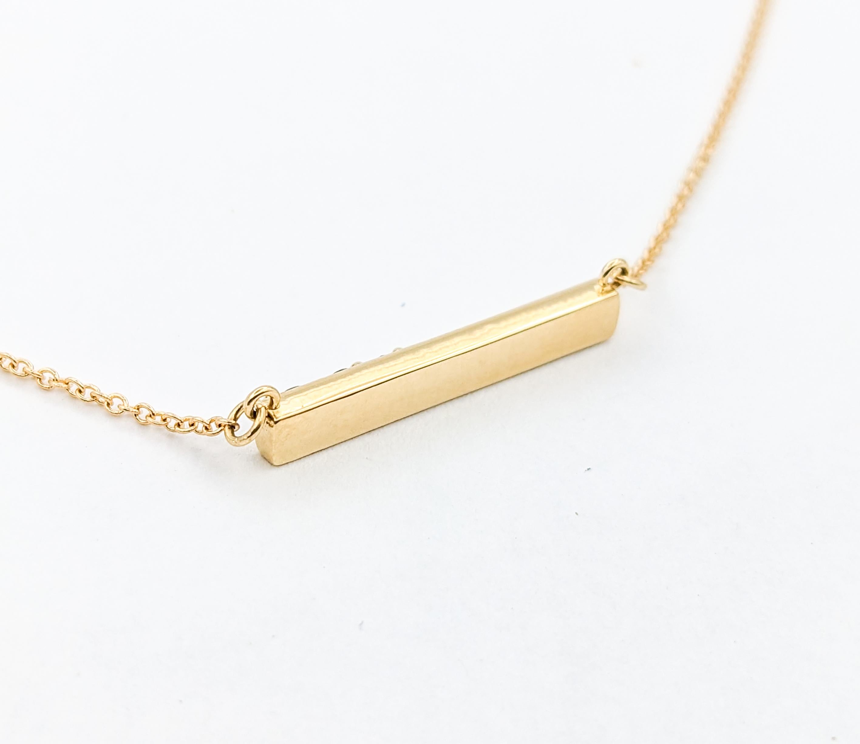 Women's Modern Natural Alexandrite Bar Necklace in Yellow Gold For Sale