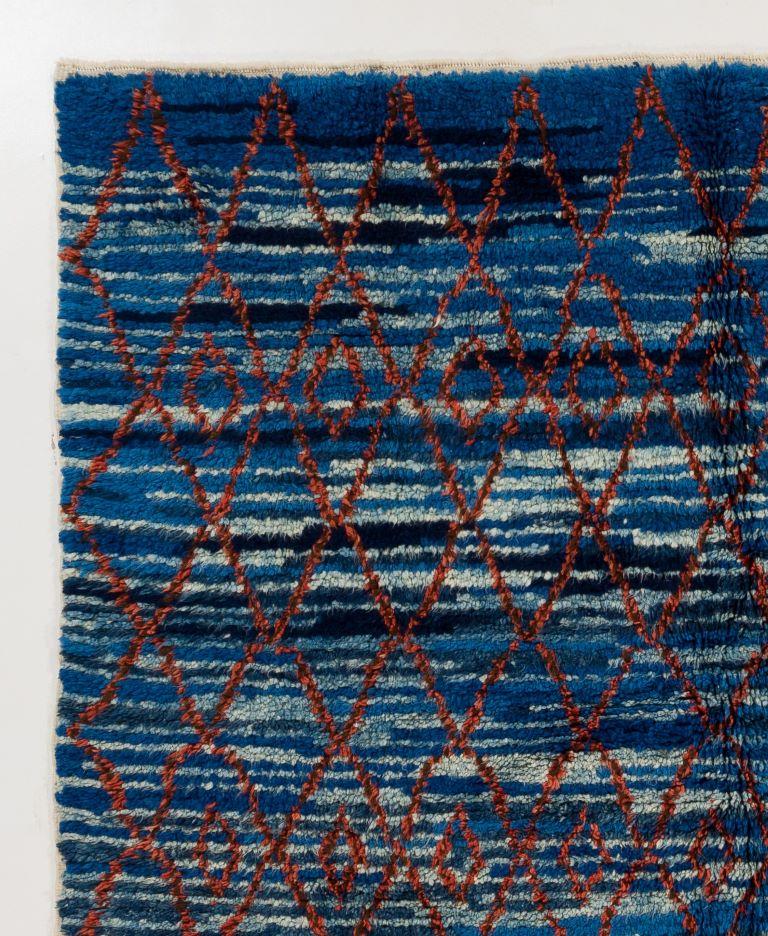 Hand-Knotted Modern Natural Dyed Moroccan Beni Qurain Berber Rug. Custom Options Available For Sale