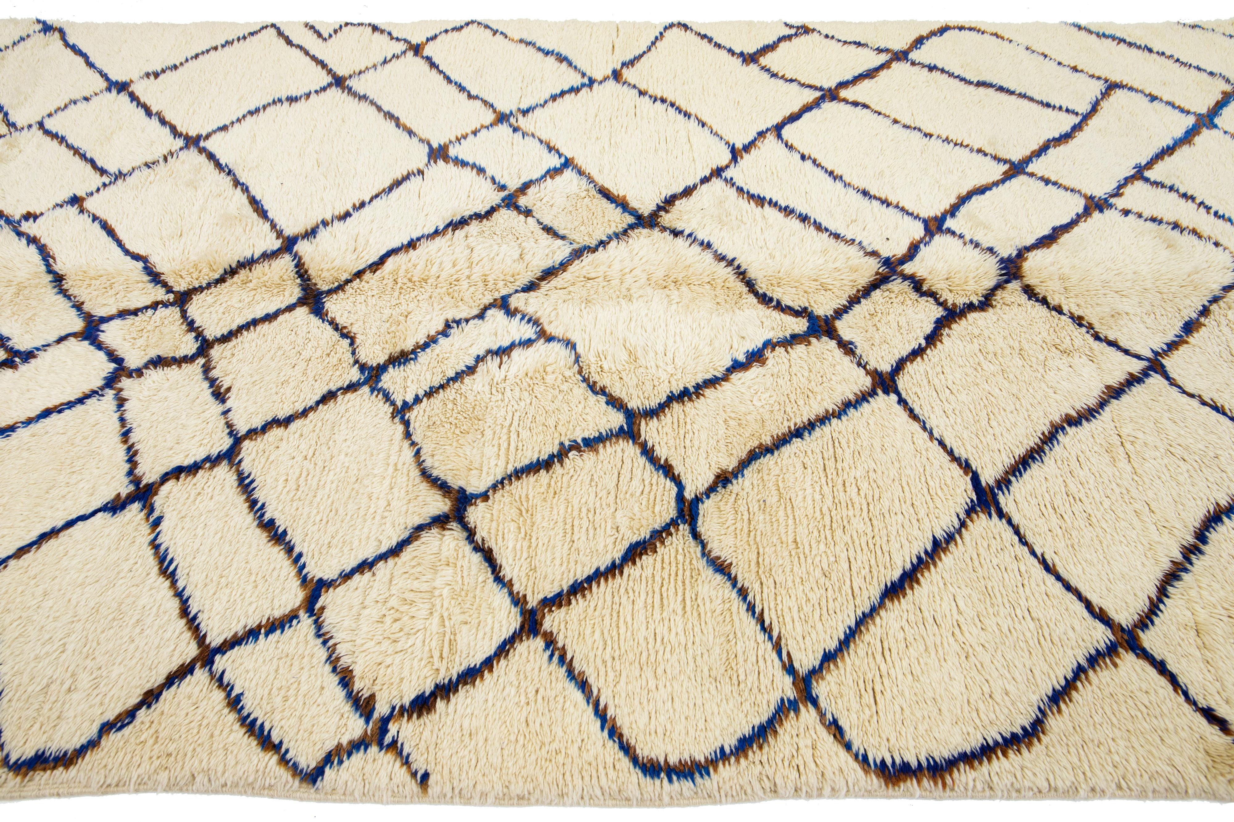 Modern Natural Handmade Moroccan Tribal  Wool Rug In Ivory by Apadana In New Condition For Sale In Norwalk, CT