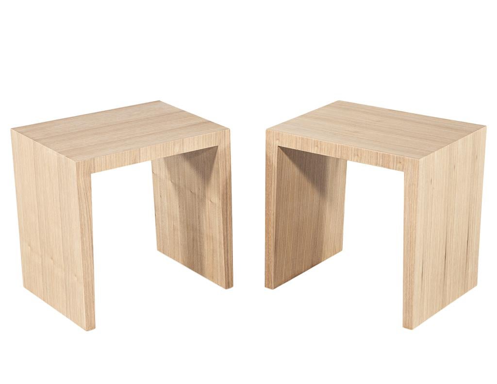 Modern Natural Walnut Console Set with Stools For Sale 10
