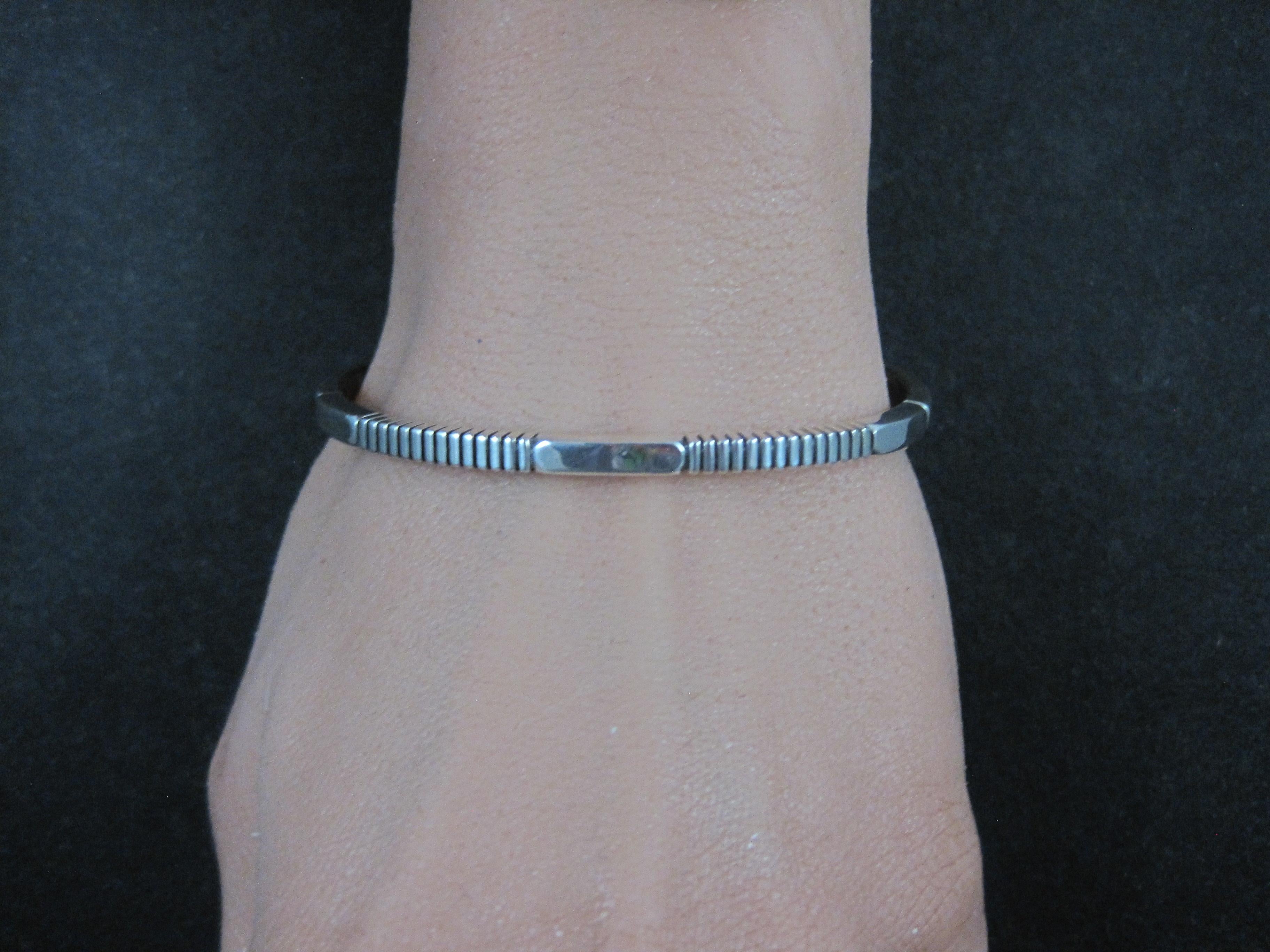 Modernes Navajo-Manschettenarmband aus Sterlingsilber 6.25 Zoll Jonathan Nez 2