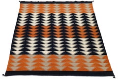 Alfombra geométrica moderna de lana de estilo navajo hecha a mano en tejido plano terracota y carboncillo