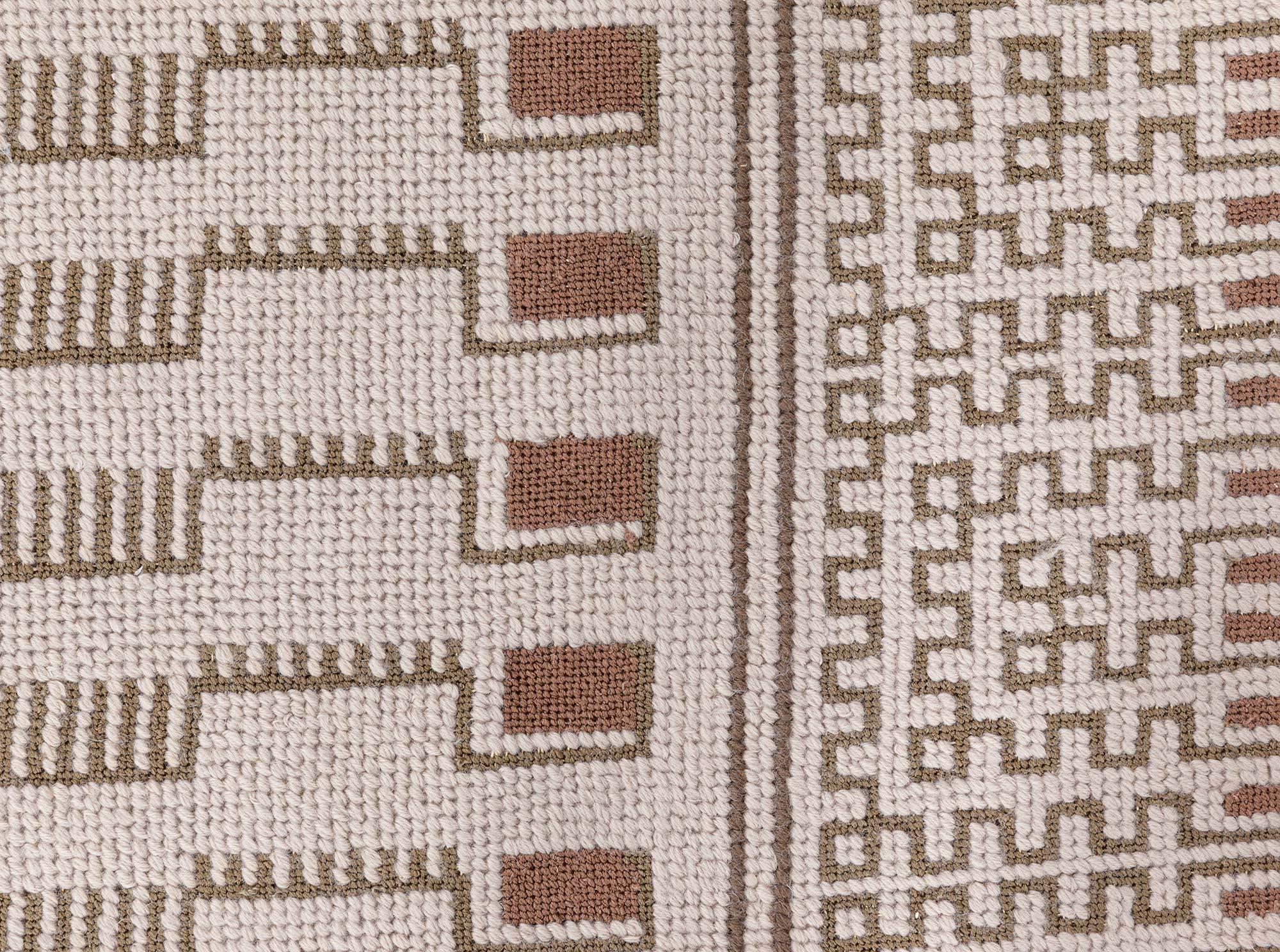 Alfombra moderna de lana punzonada de Arthur Dunnam para Doris Leslie Blau en venta 1