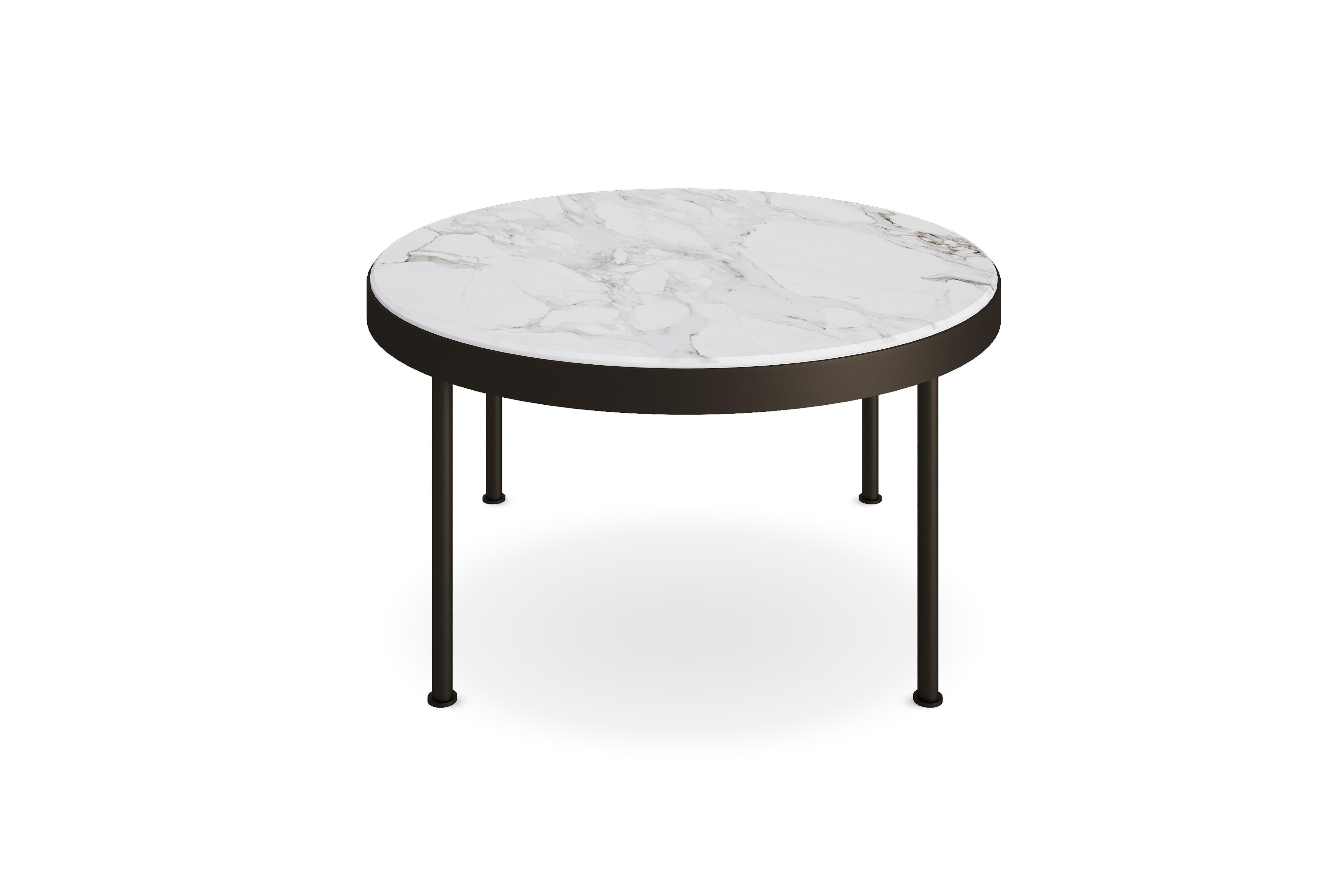 Modern Outdoor Coffee Table in Small Nero Marquina Marble with Lacquered Legs For Sale