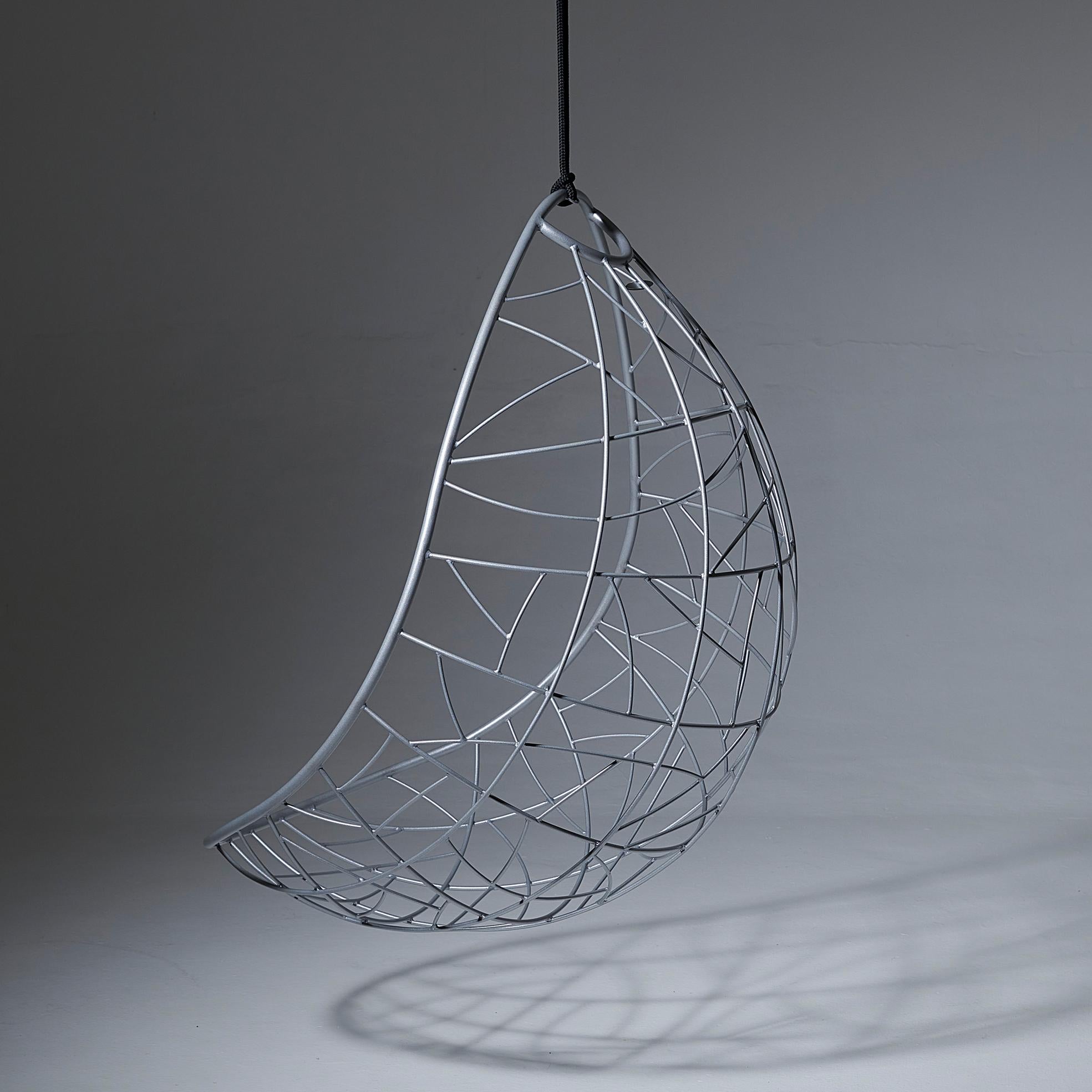 Modern Nest Chair in Schwarz für Indoor oder Outdoor (Stahl) im Angebot