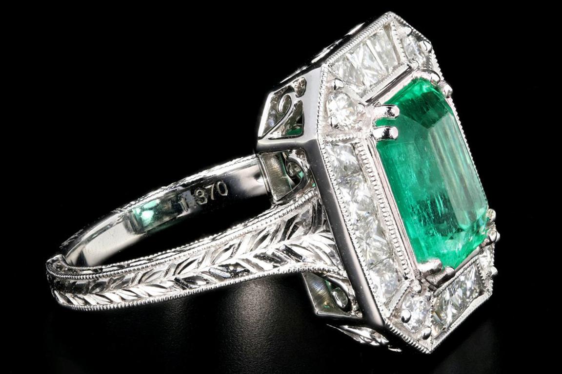 Art Deco Modern New 2.89CT Columbian Emerald and Diamond Ring GIA Certified