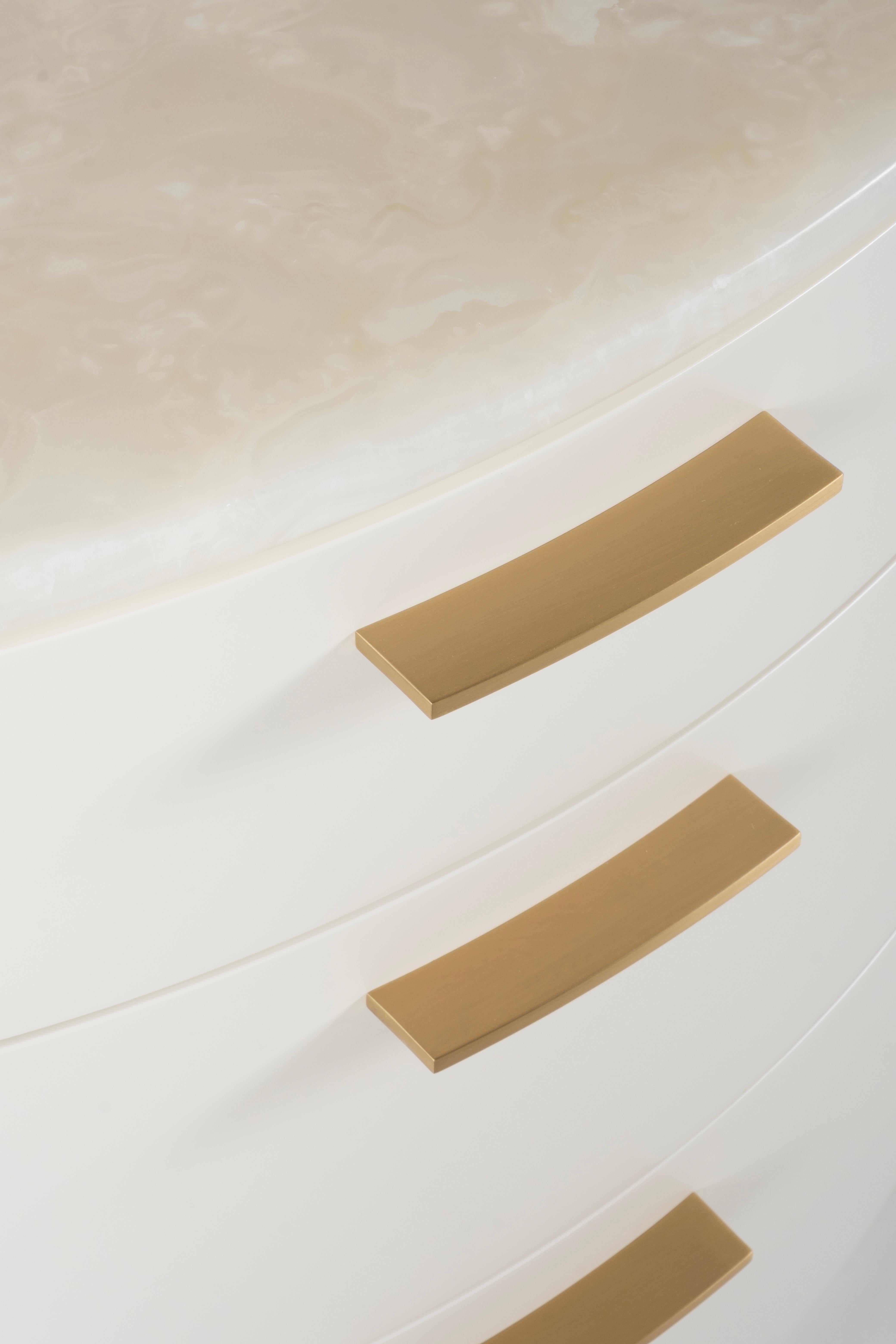 XXIe siècle et contemporain The Modern Nilo Nightstands Bedside Tables White Onyx Handmade Portugal Greenapple en vente