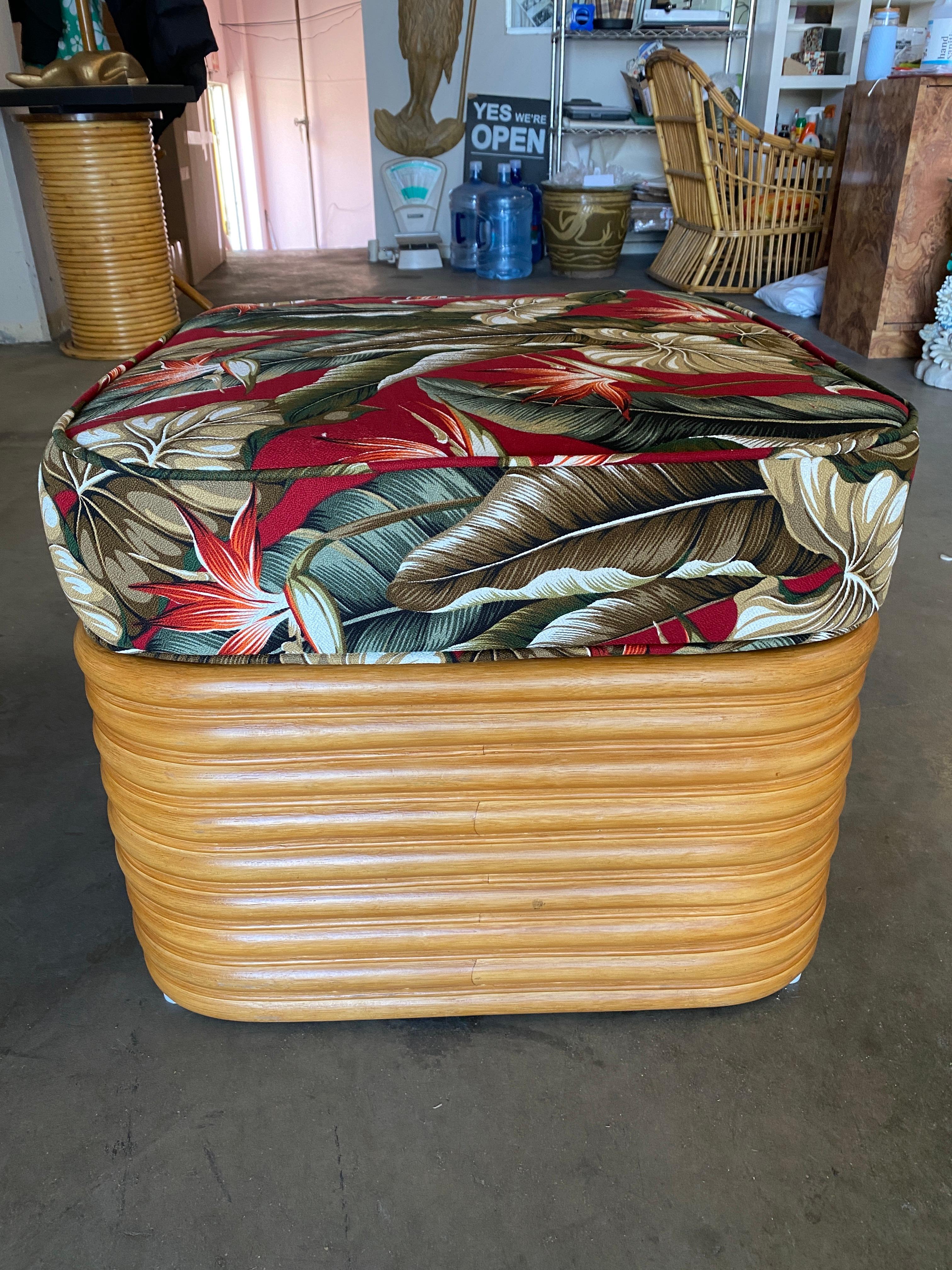 Modern Nine-Strand Stacked Rattan Ottoman Stool w/ Barkcloth Cushion In Excellent Condition For Sale In Van Nuys, CA