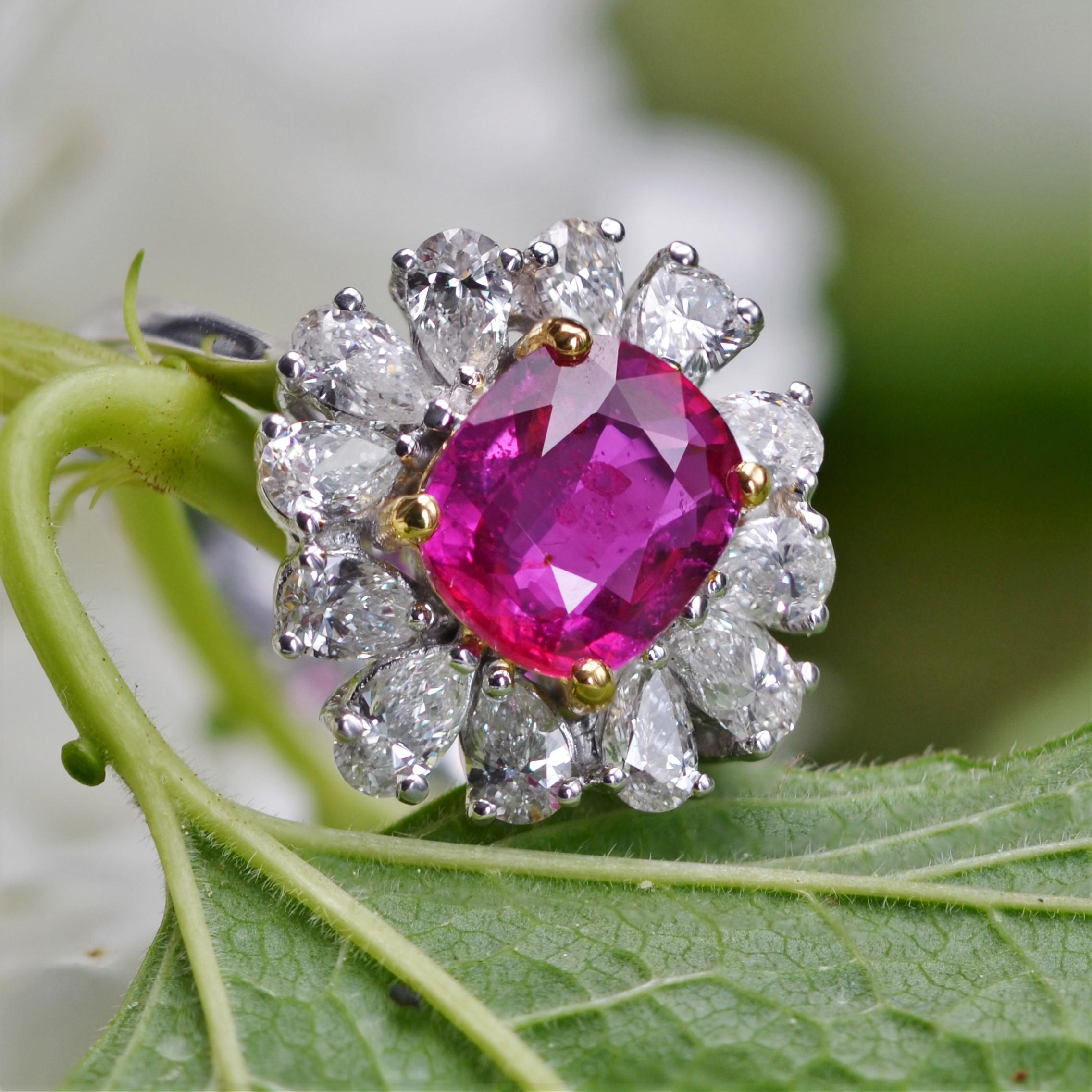 Modern No Heat Pink Sapphire Pear-Cut Diamond 18 Karat White Gold Cluster Ring For Sale 9