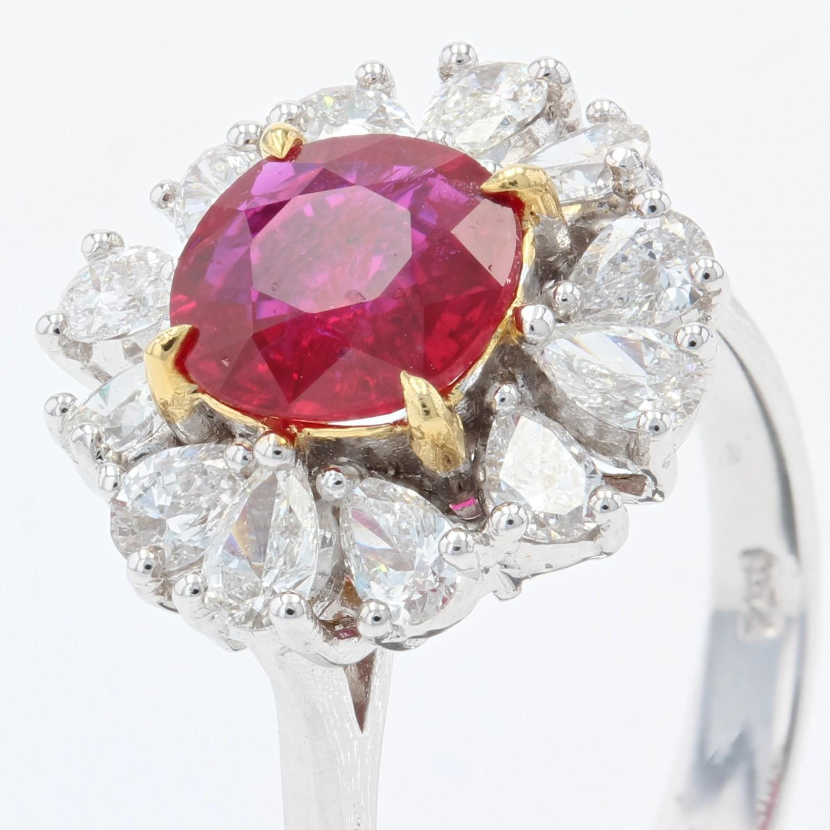 Modern No Heat Ruby Pear-Cut Diamond 18 Karat White Gold Cluster Ring For Sale 2