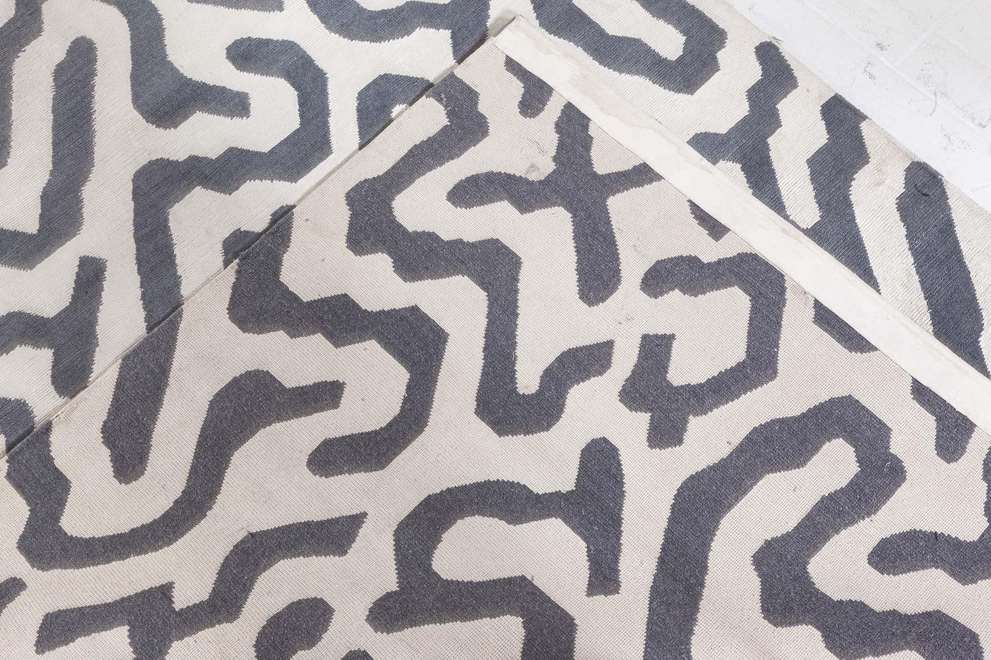 Moderner nordafrikanischer Läufer von Doris Leslie Blau im Angebot 2