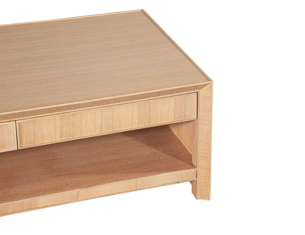 Table basse moderne en chêne à 2 niveaux en vente 2