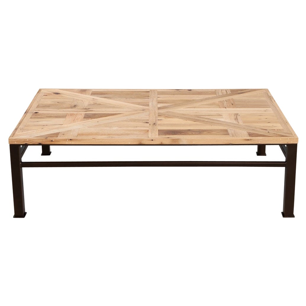 Tavolo da pranzo moderno in Oak con struttura in metallo nero di Ellen Degeneres Wess Table in vendita