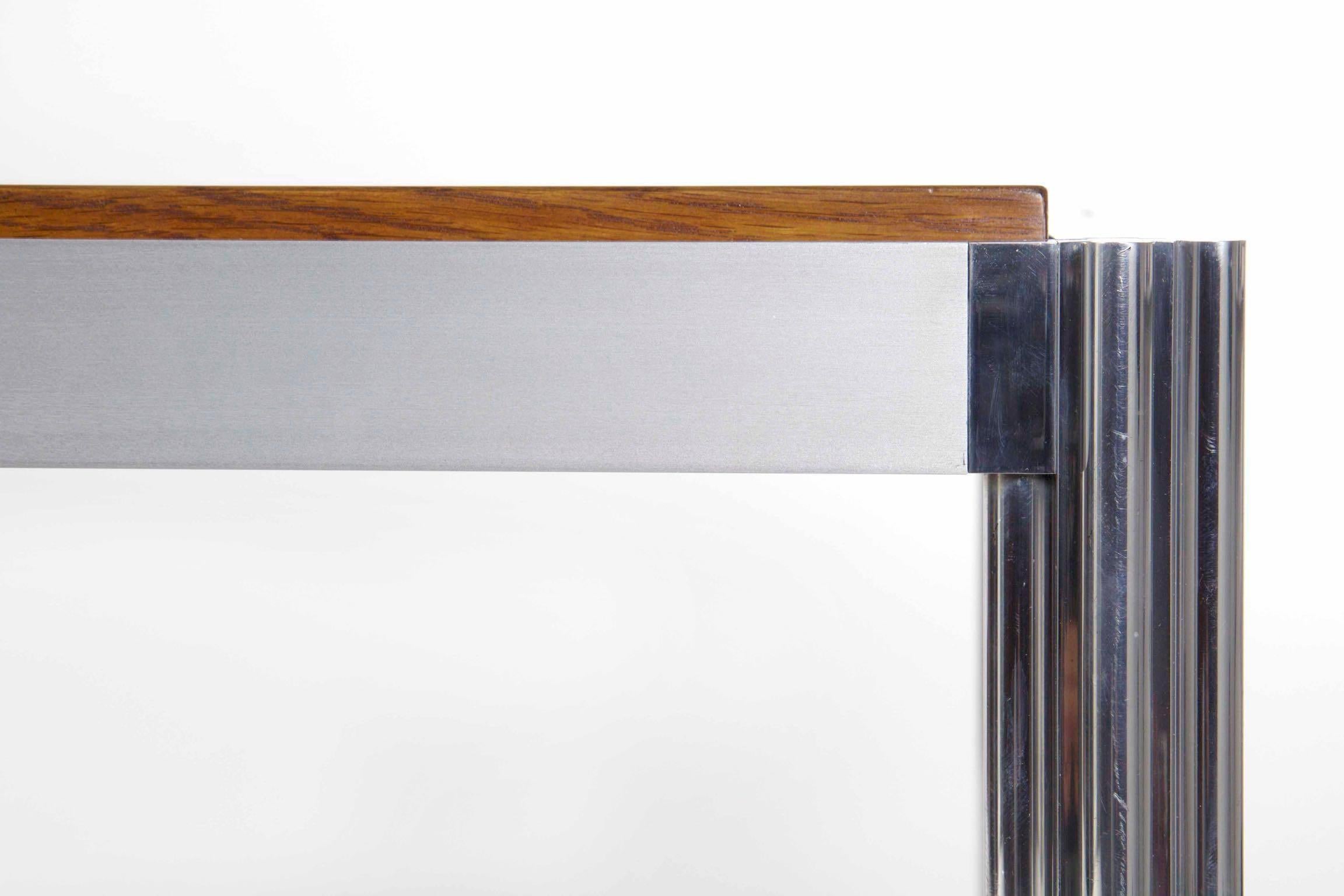 Table de salle à manger moderne en chêne et aluminium poli avec pieds Shamrock de Jens Risom en vente 1