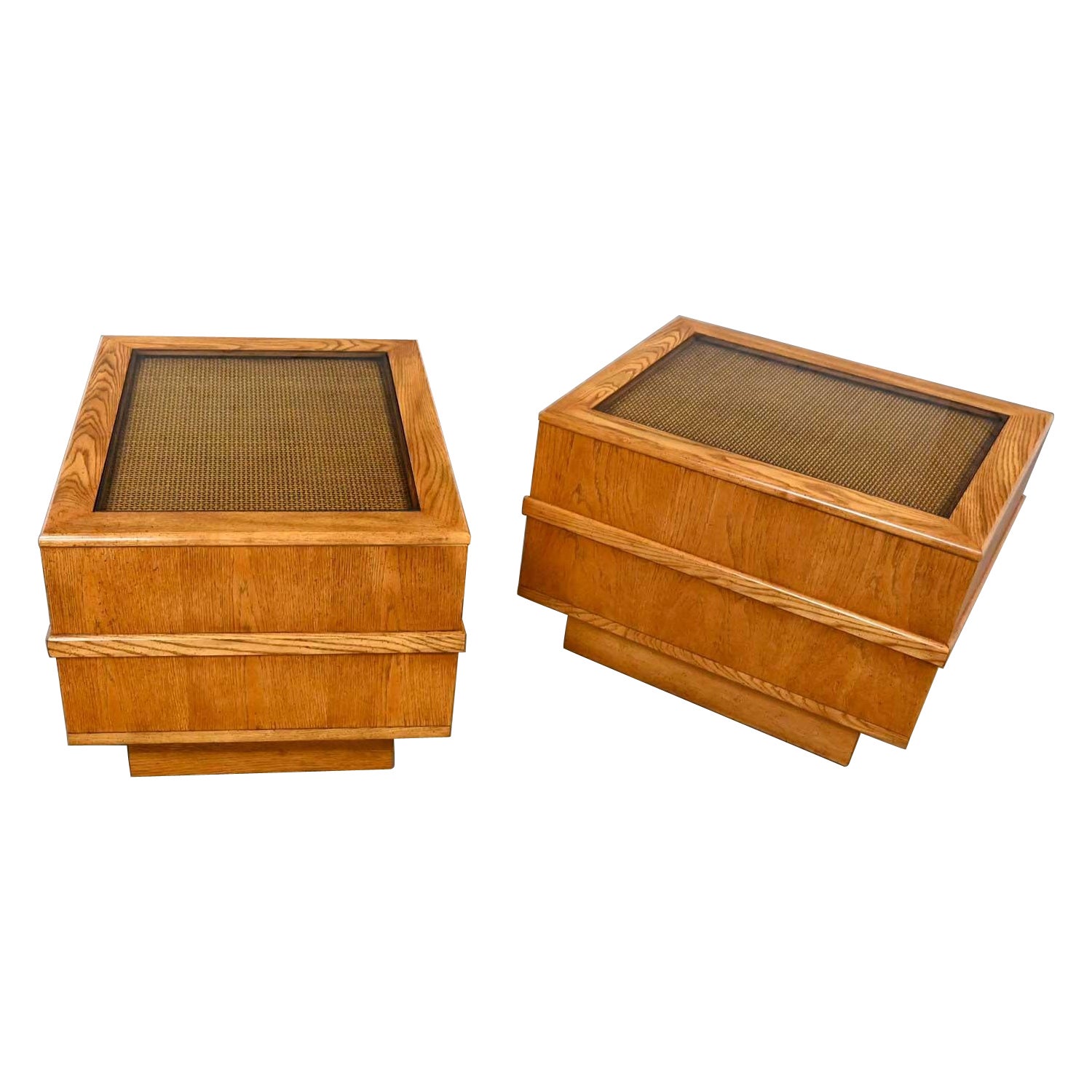 Modern Oak w Cane & Glass Insert Top Pedestal Base Pr End Tables or Nightstands im Angebot