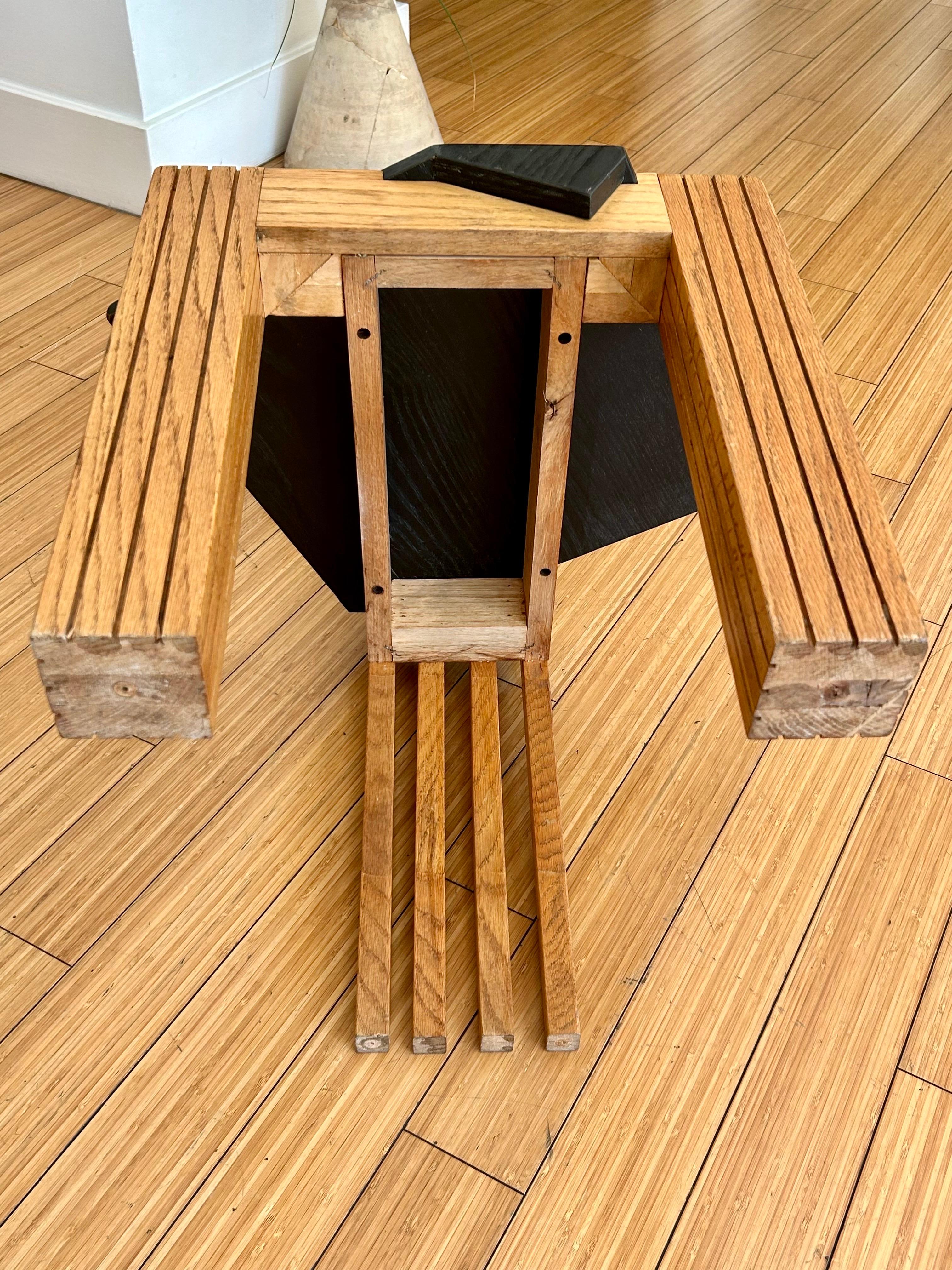 Chaise d'appoint moderne en bois en vente 12