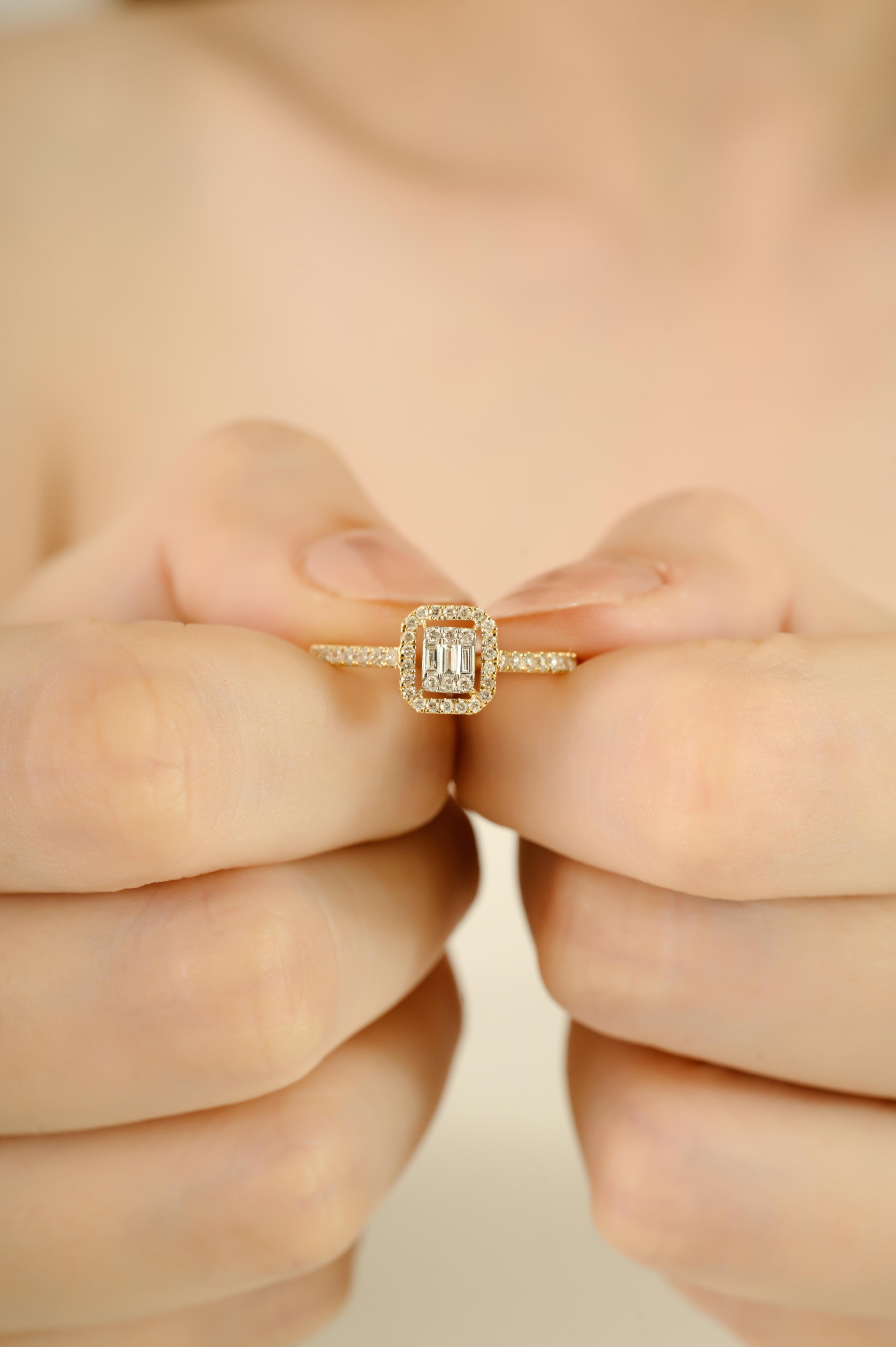 En vente :  Bague de fiançailles moderne en or jaune 14k avec halo de diamants taillés en octogone pour les femmes 2