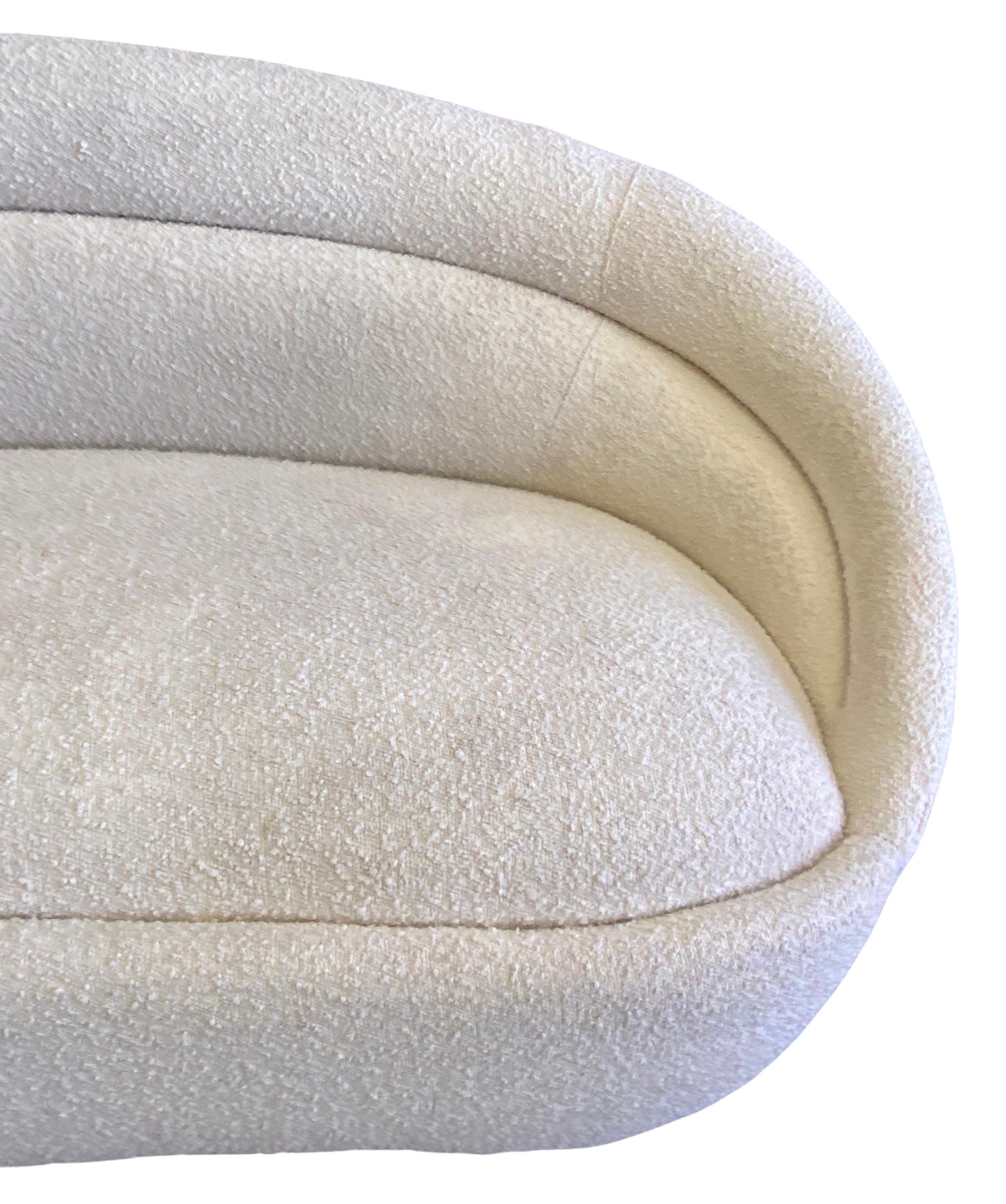 Modern Off-White Bouclé Curved Sofa with Rounded Design For Sale 2