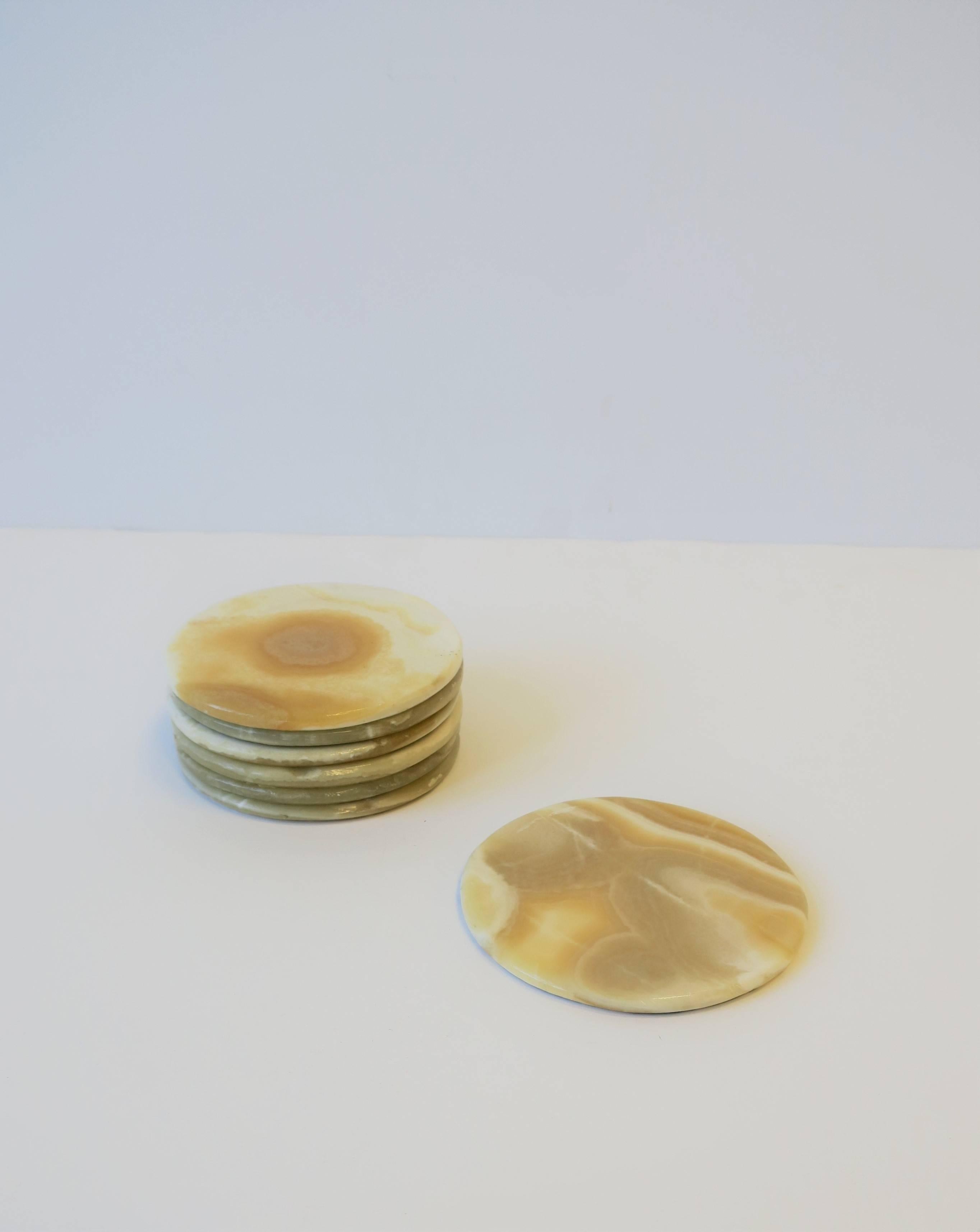 Late 20th Century Modern Onyx Marble Drinks or Cocktail Coaster Set, ca. 1970s