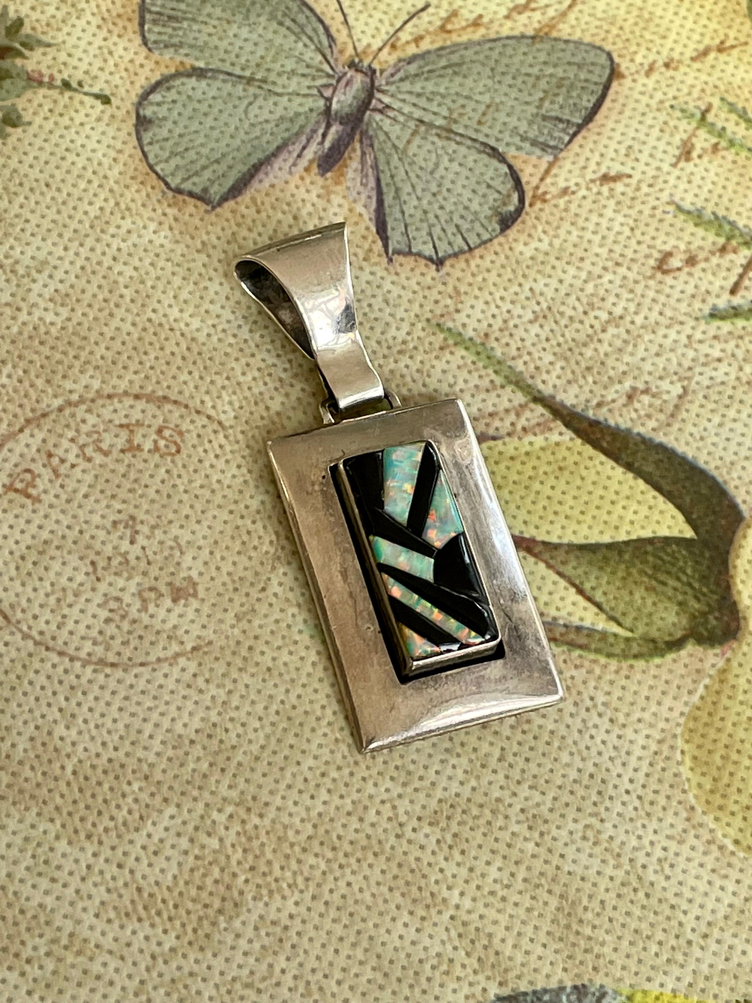 Modern Opal and Black Onyx Inlay Sterling Silver Pendant For Sale 2