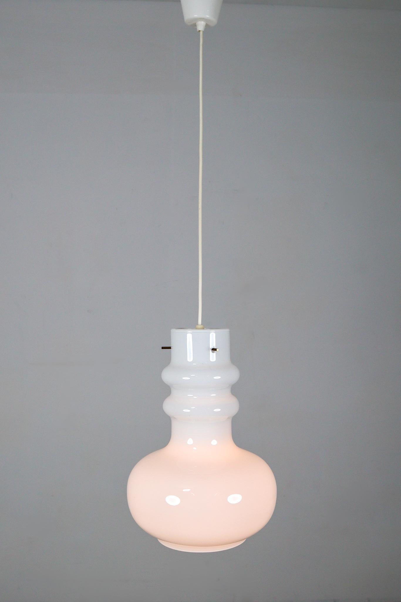 20th Century Modern Opaline Glass Pendant Lamp, Italy, 1970s