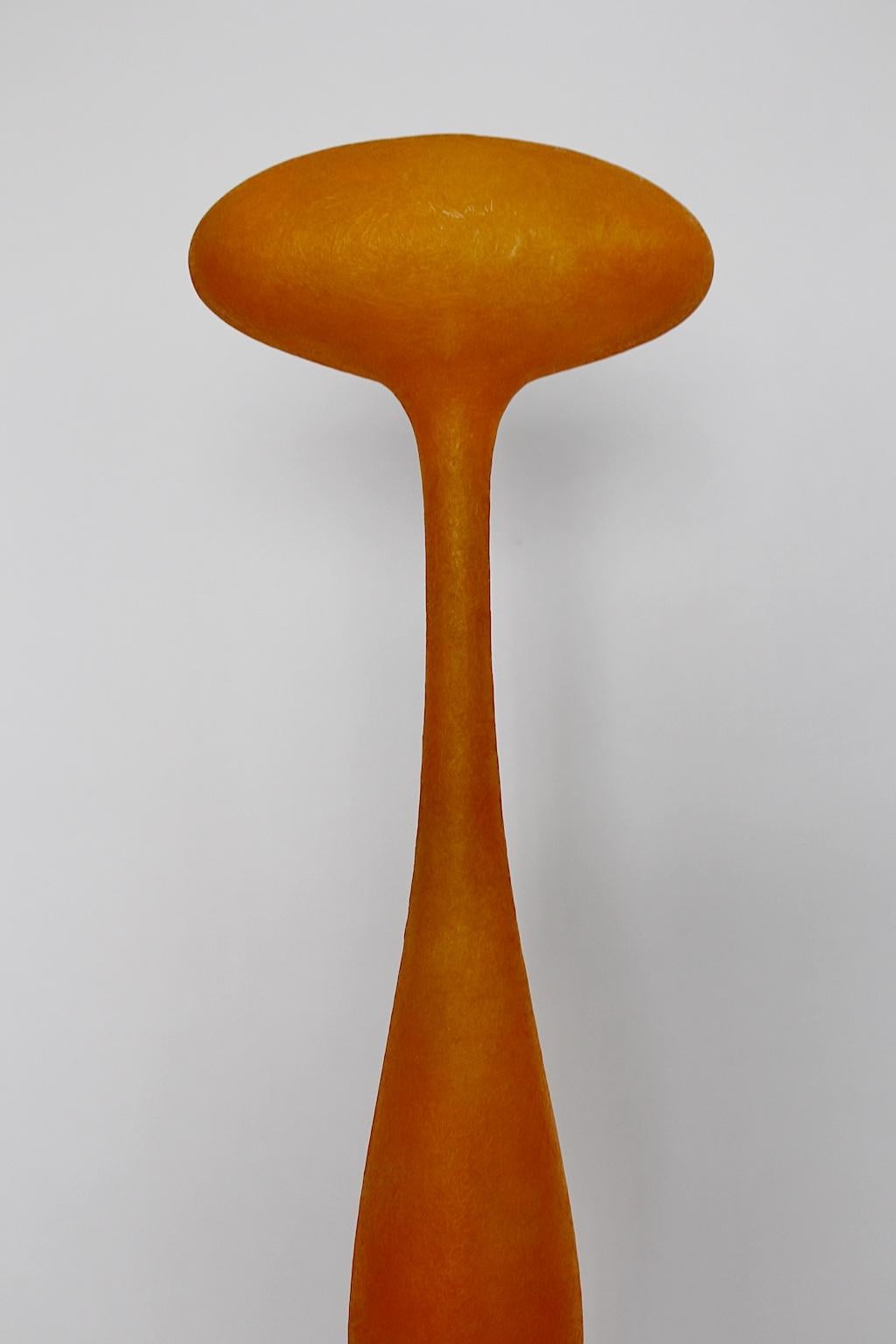 Lampadaire moderne orange vintage Guglielmo Berchicci E.T.A. pour Kundalini, Italie en vente 1