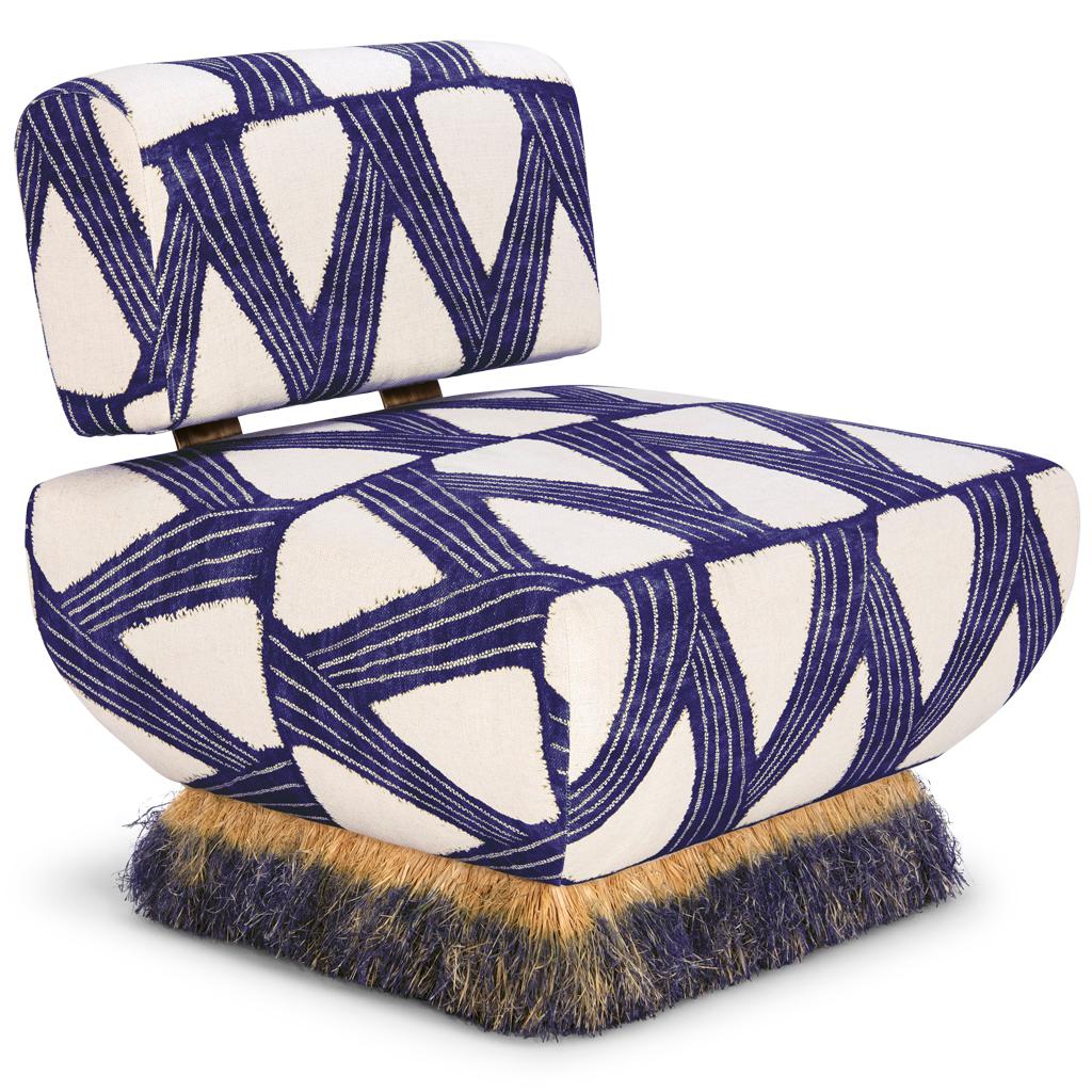 XXIe siècle et contemporain Chaise longue moderne en lin bleu organique, raphia et acier bronzé par Egg Designs en vente
