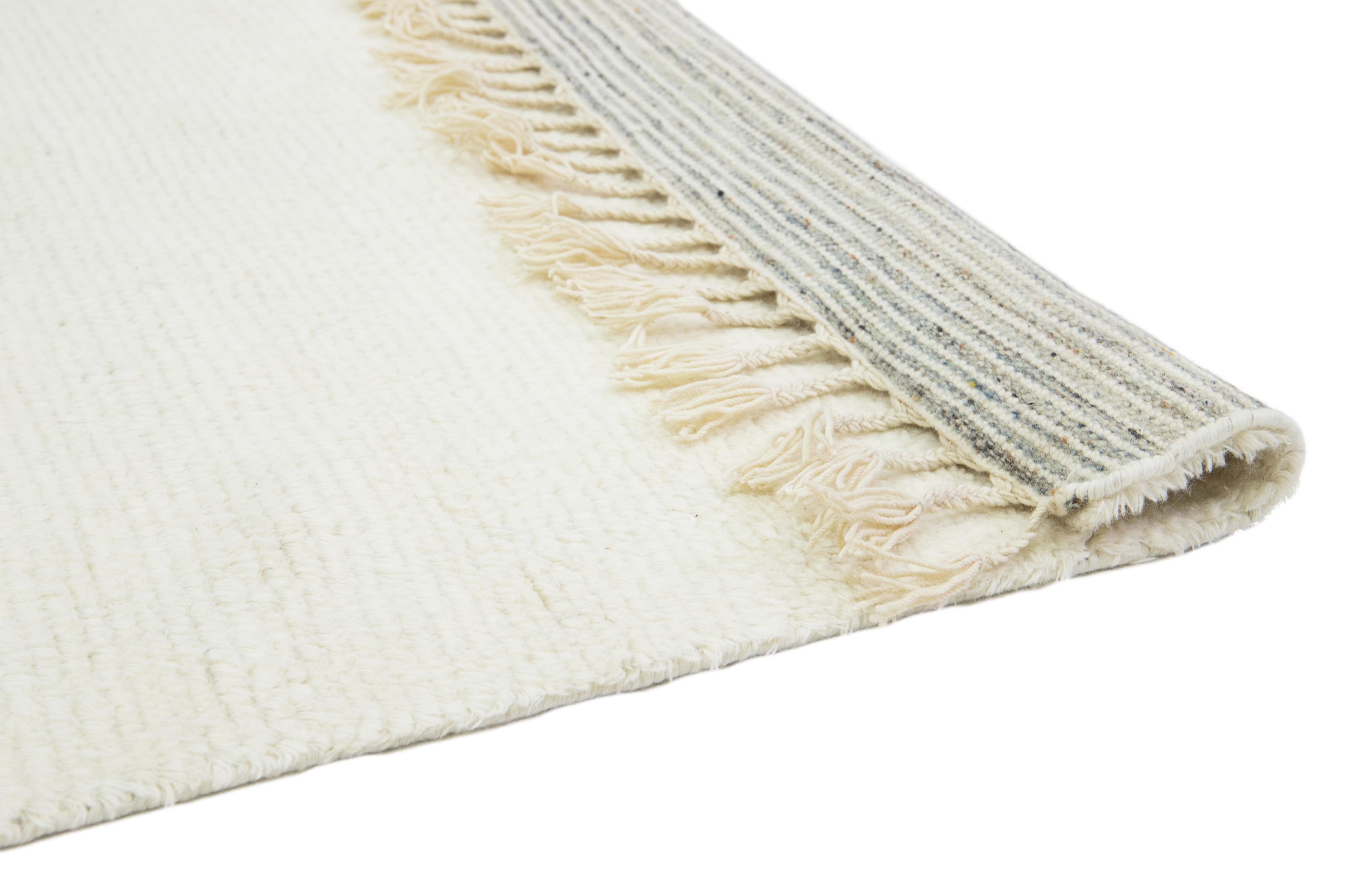 Indian Modern Organic Moroccan Style Wool Rug With Solid Color For Sale