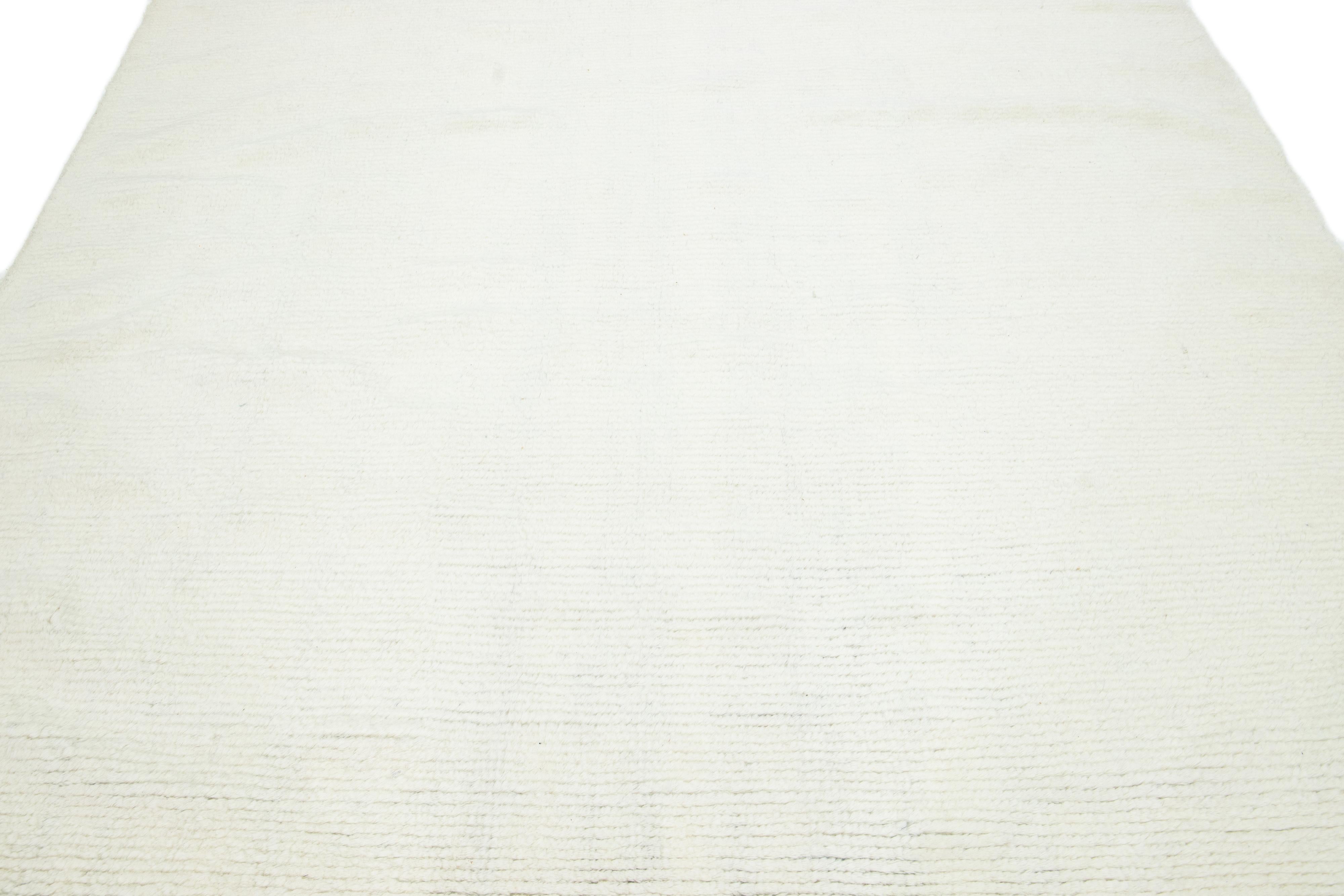Modern Organic Moroccan Style Wool Rug With Solid Color For Sale 2