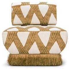 Chaise longue moderne en lin jaune organique, raphia et acier bronzé par Egg Designs