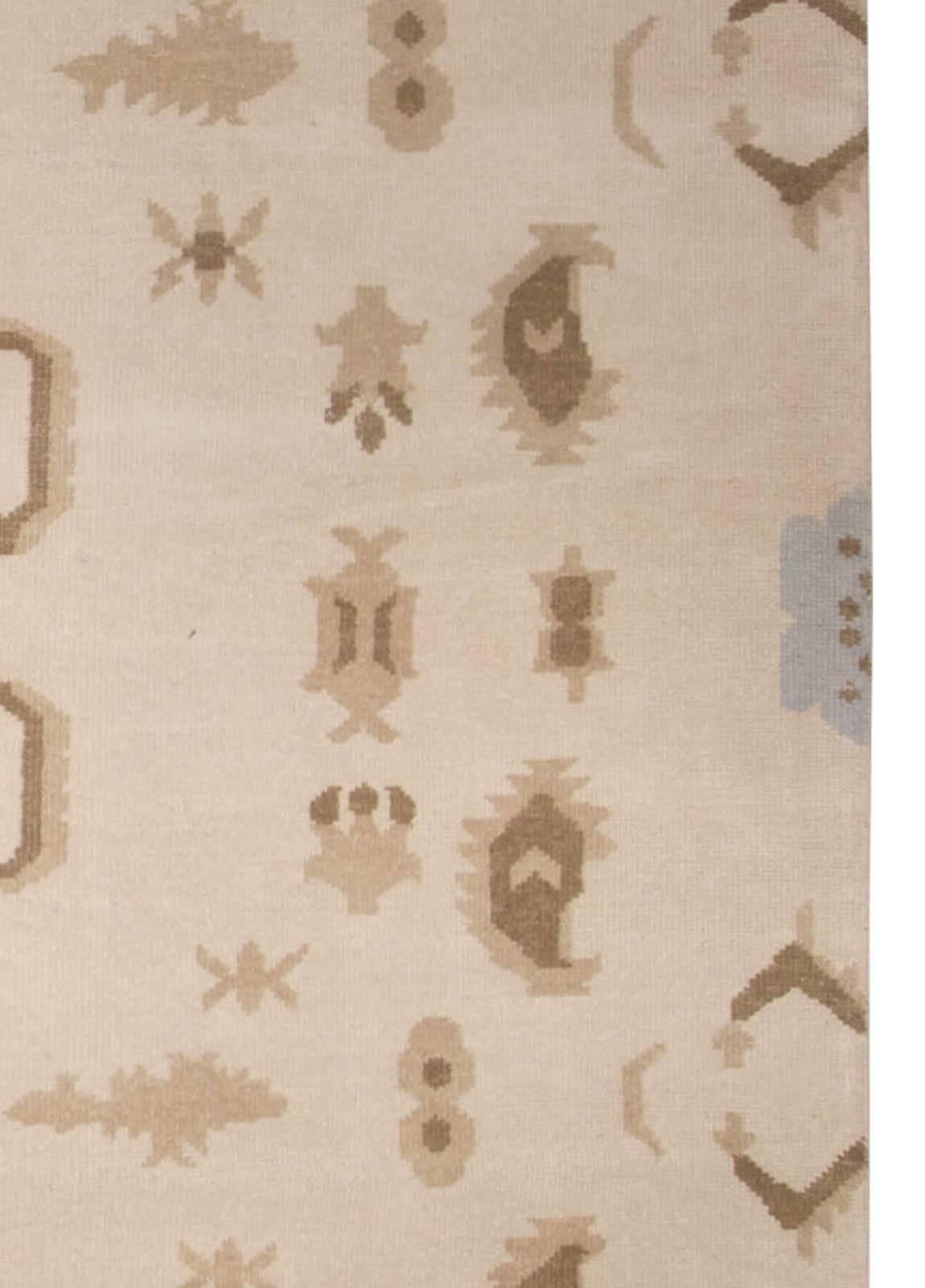 Modern Oushak Design Beige and Brown Handmade Wool Rug by Doris Leslie Blau In New Condition For Sale In New York, NY