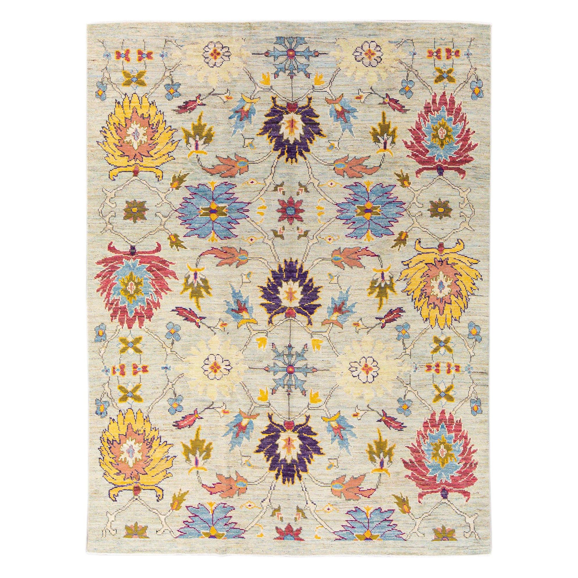Ovesize Modern Oushak Beige Wool Rug With Floral Design For Sale at 1stDibs