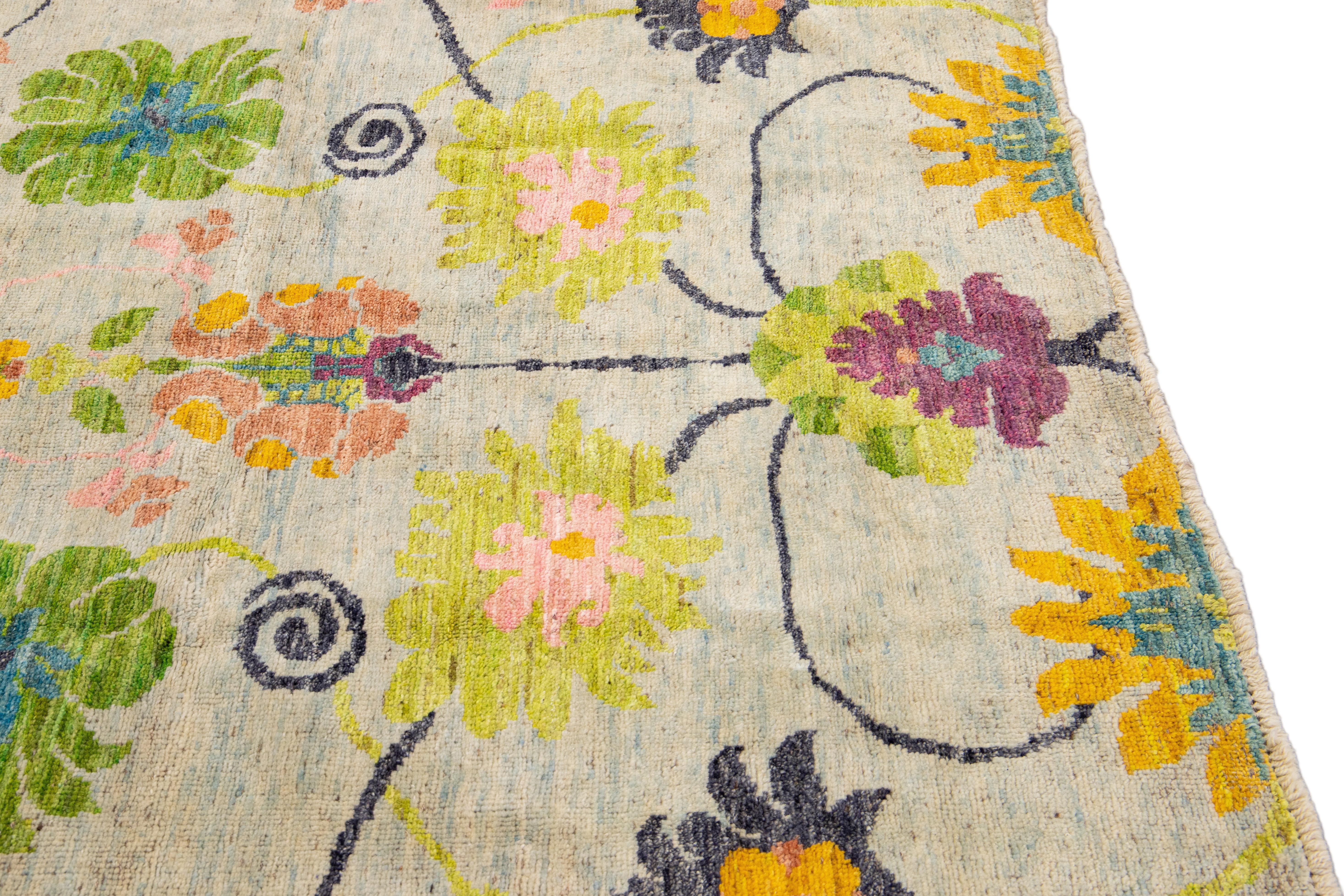 Modern Oushak Handmade Multicolor Floral Pattern Beige Wool Rug For Sale 3