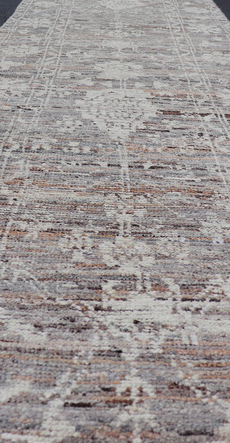 Modern Oushak Runner in Wool with Floral Design in Shades of Gray, Brown, Cream In New Condition For Sale In Atlanta, GA