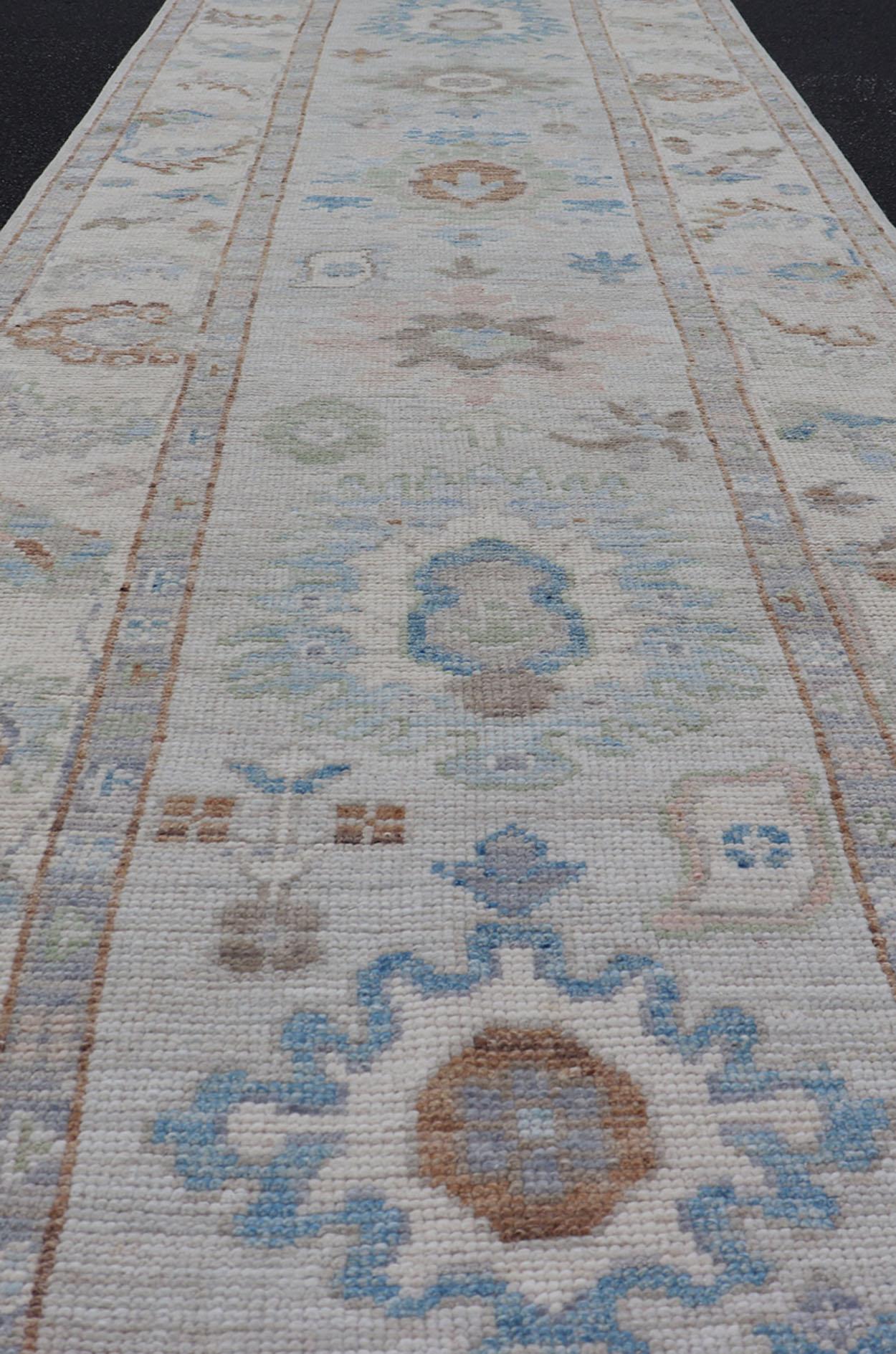 Modern Oushak Runner on Light Cream Field and Colorful Motifs Of Blue & Green For Sale 5