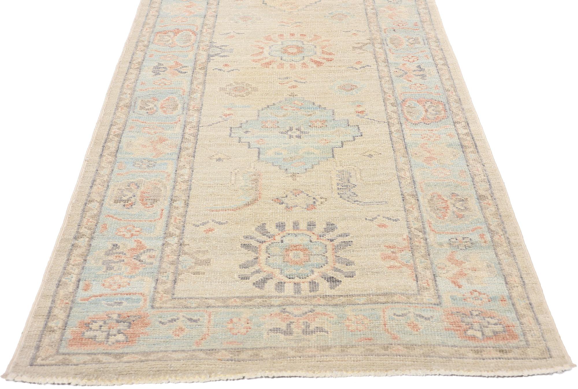 Nueva Alfombra Contemporánea Oushak de Estilo Tradicional Pakistaní en venta