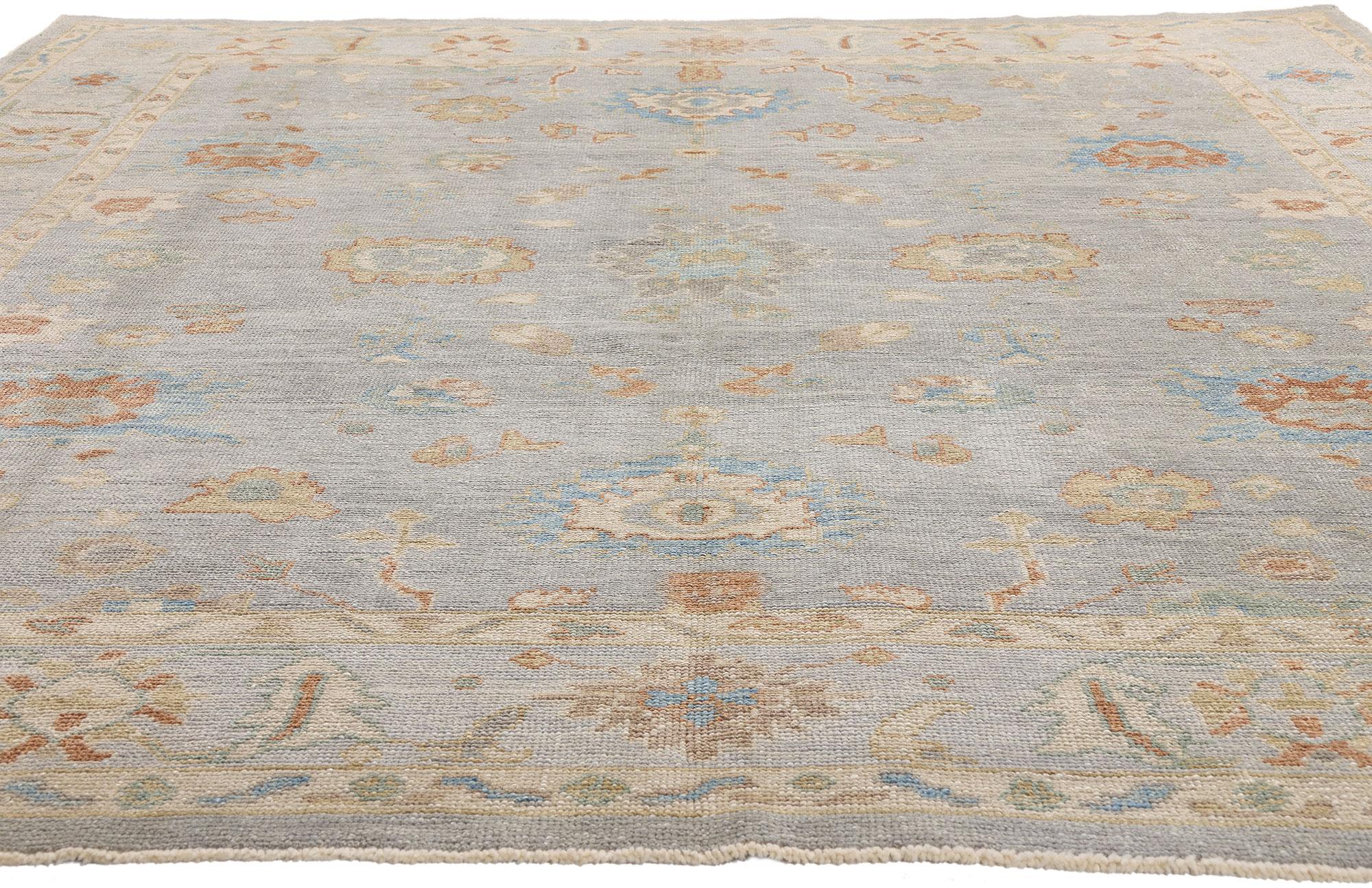 Zeitgenössischer türkischer Oushak-Teppich im atemberaubenden Küstenstil im Angebot 7