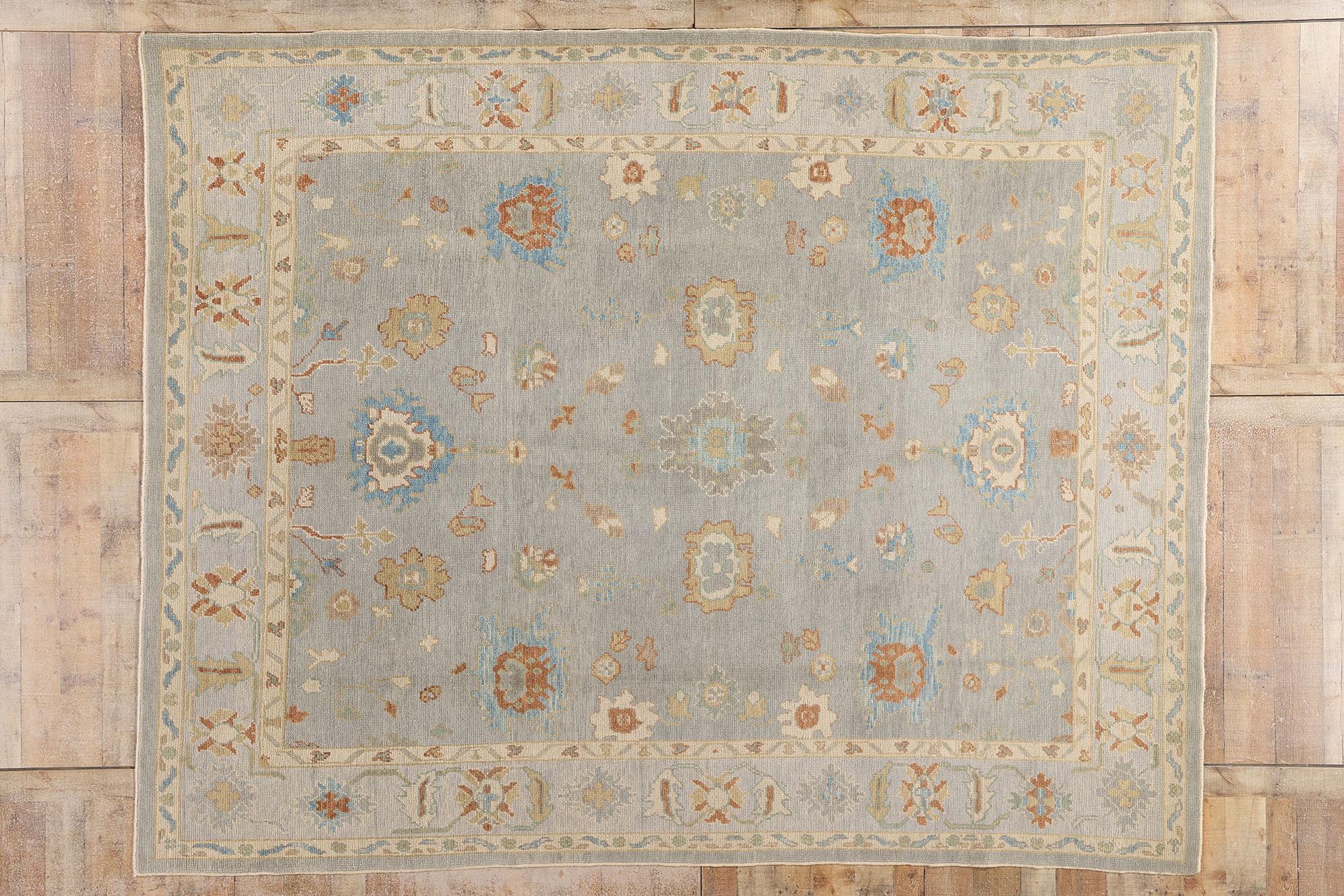 Zeitgenössischer türkischer Oushak-Teppich im atemberaubenden Küstenstil im Angebot 11