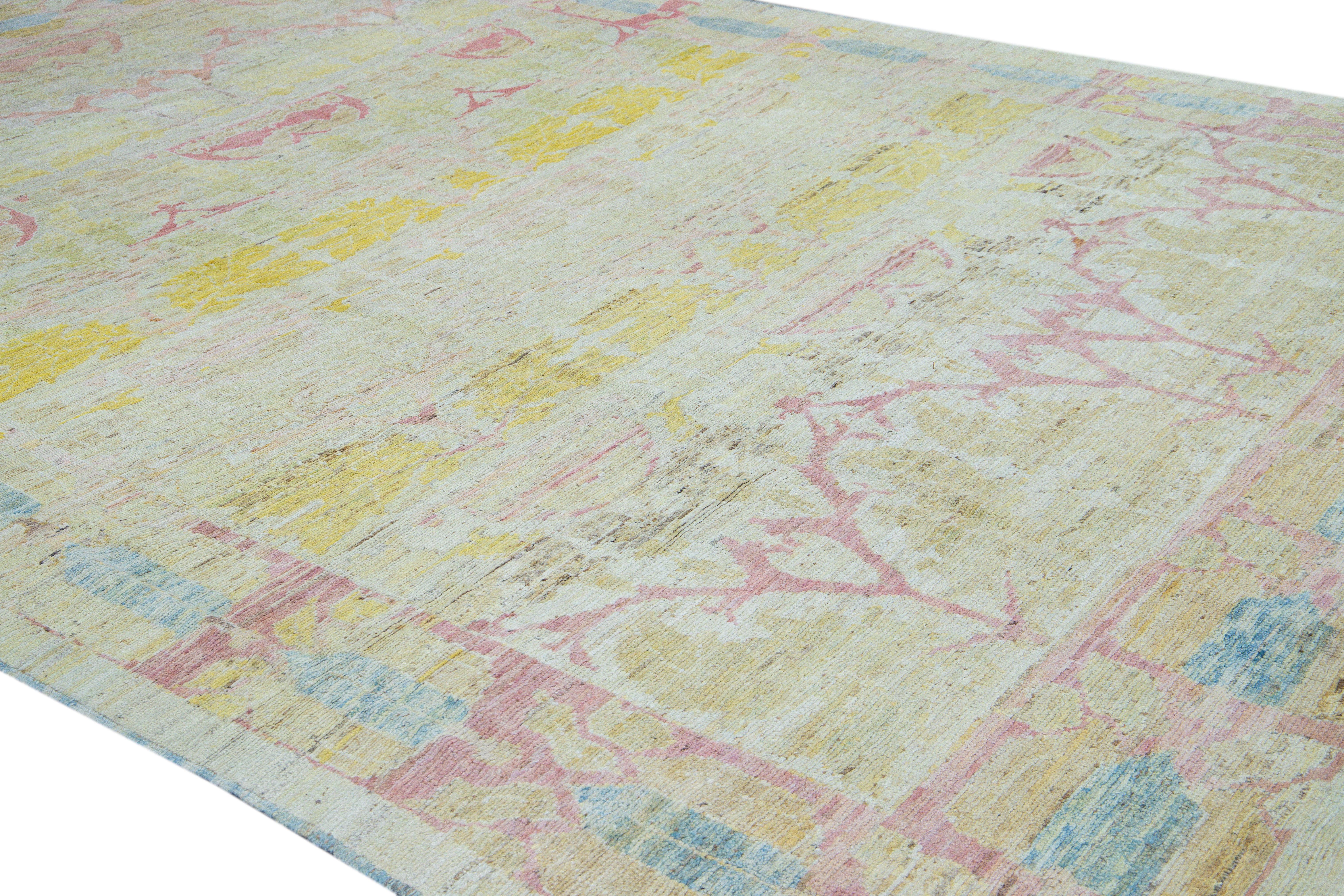 Modern Oushak Yellow Handmade Geometric Designed Pattern Oversize Wool Rug In New Condition For Sale In Norwalk, CT